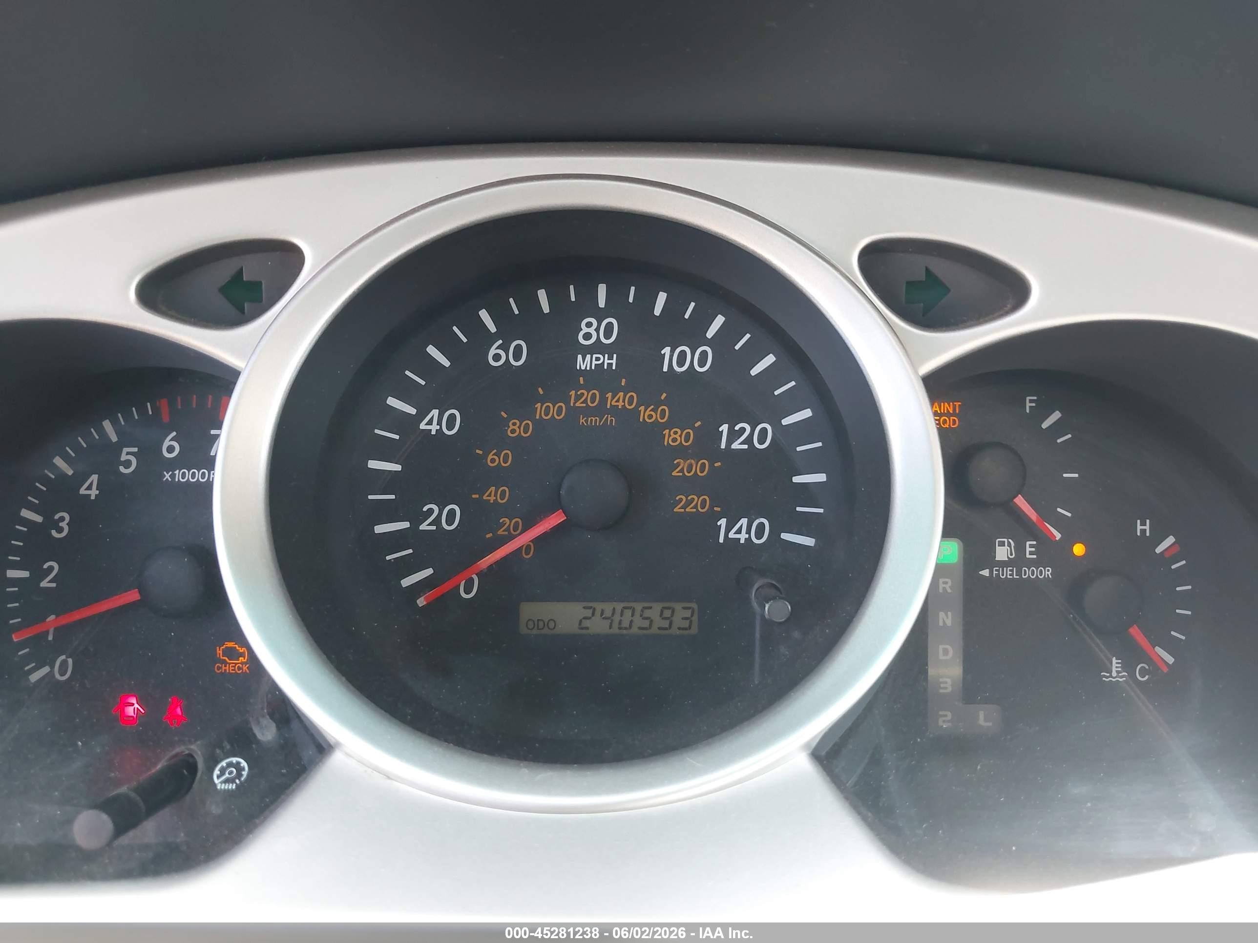 2004 Toyota Highlander V6 Silver vin: JTEEP21A440045738