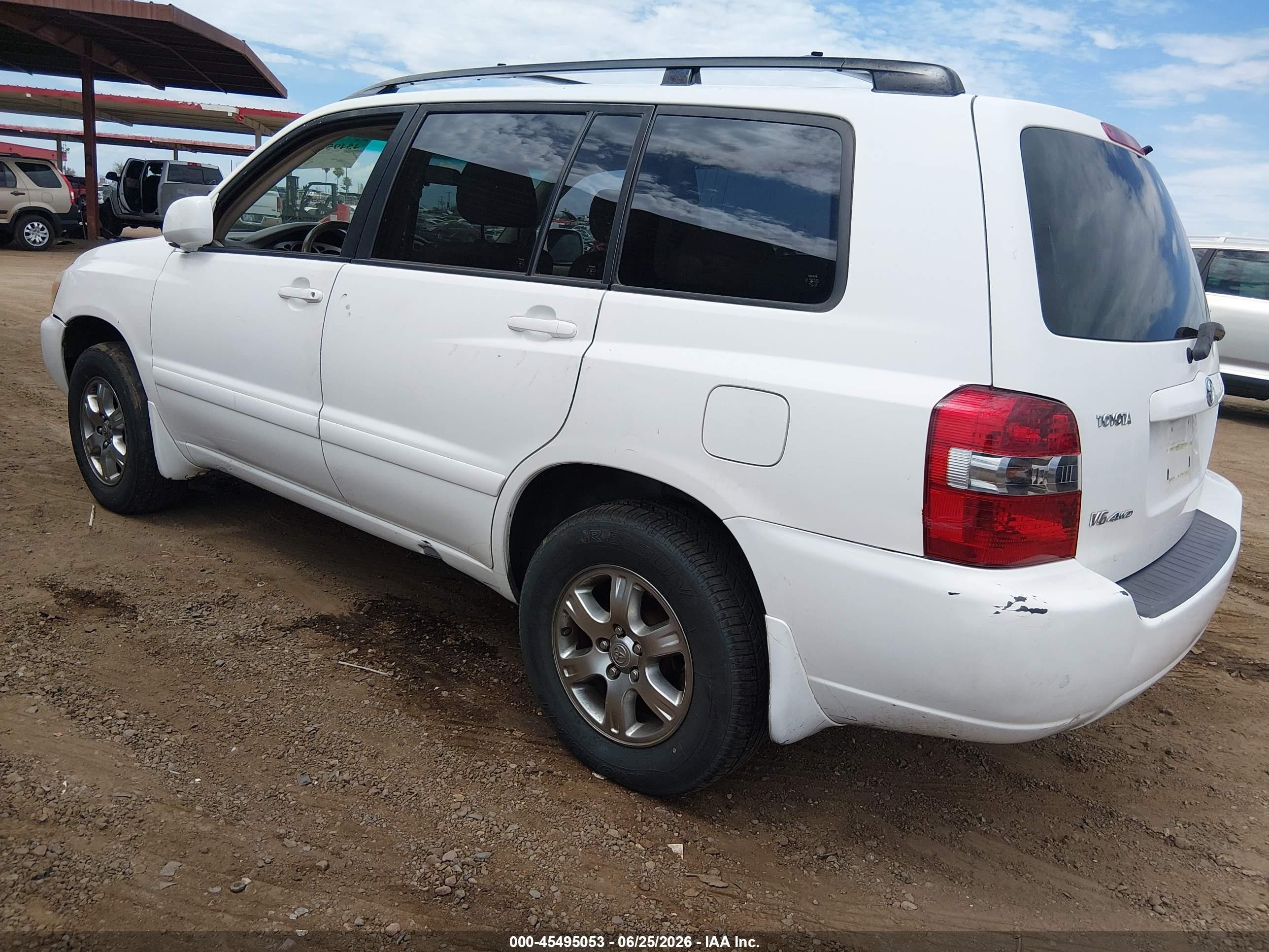 2005 Toyota Highlander V6 White vin: JTEEP21A450073055
