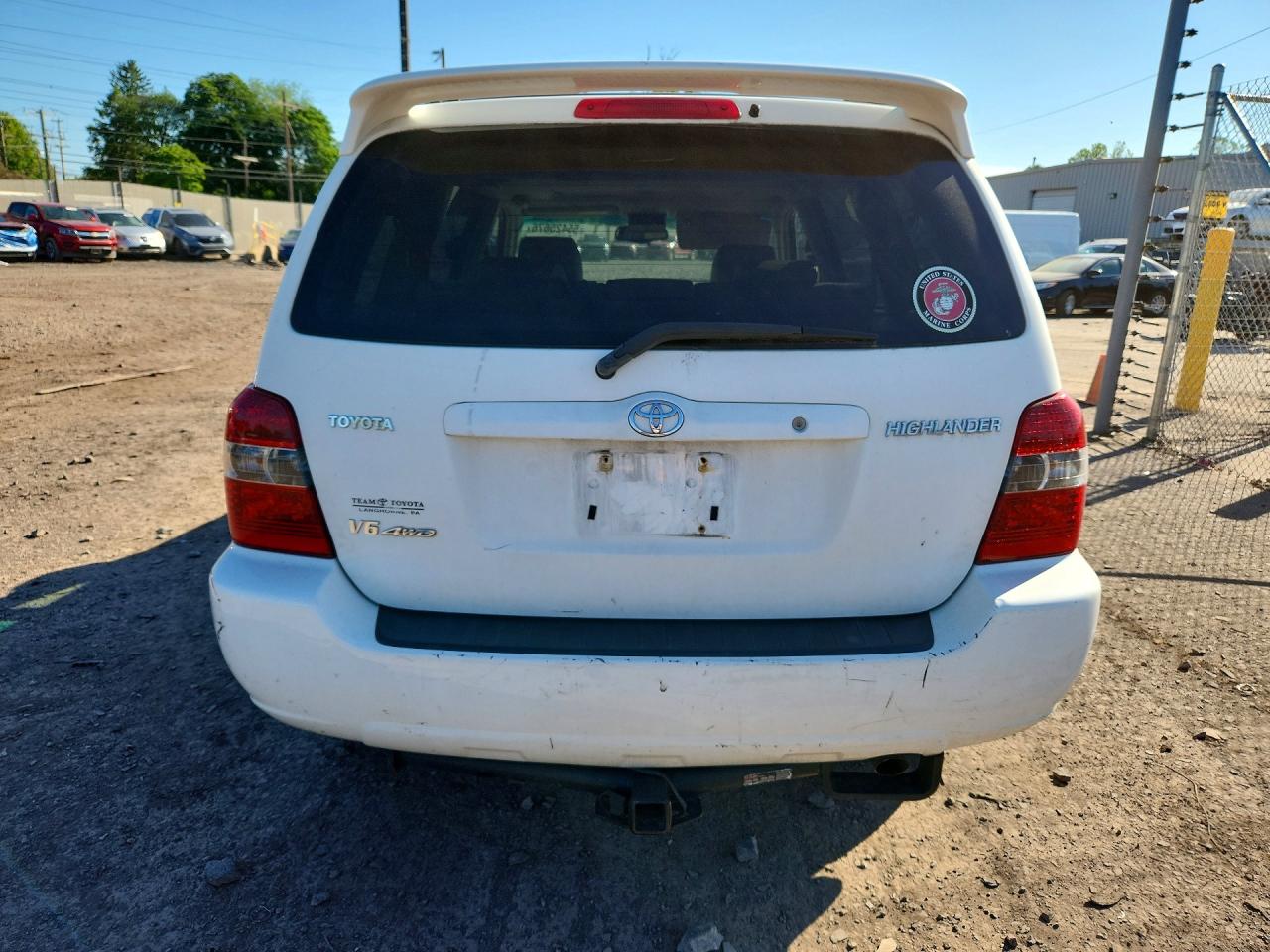 2005 Toyota Highlander Limited White vin: JTEEP21A450084007