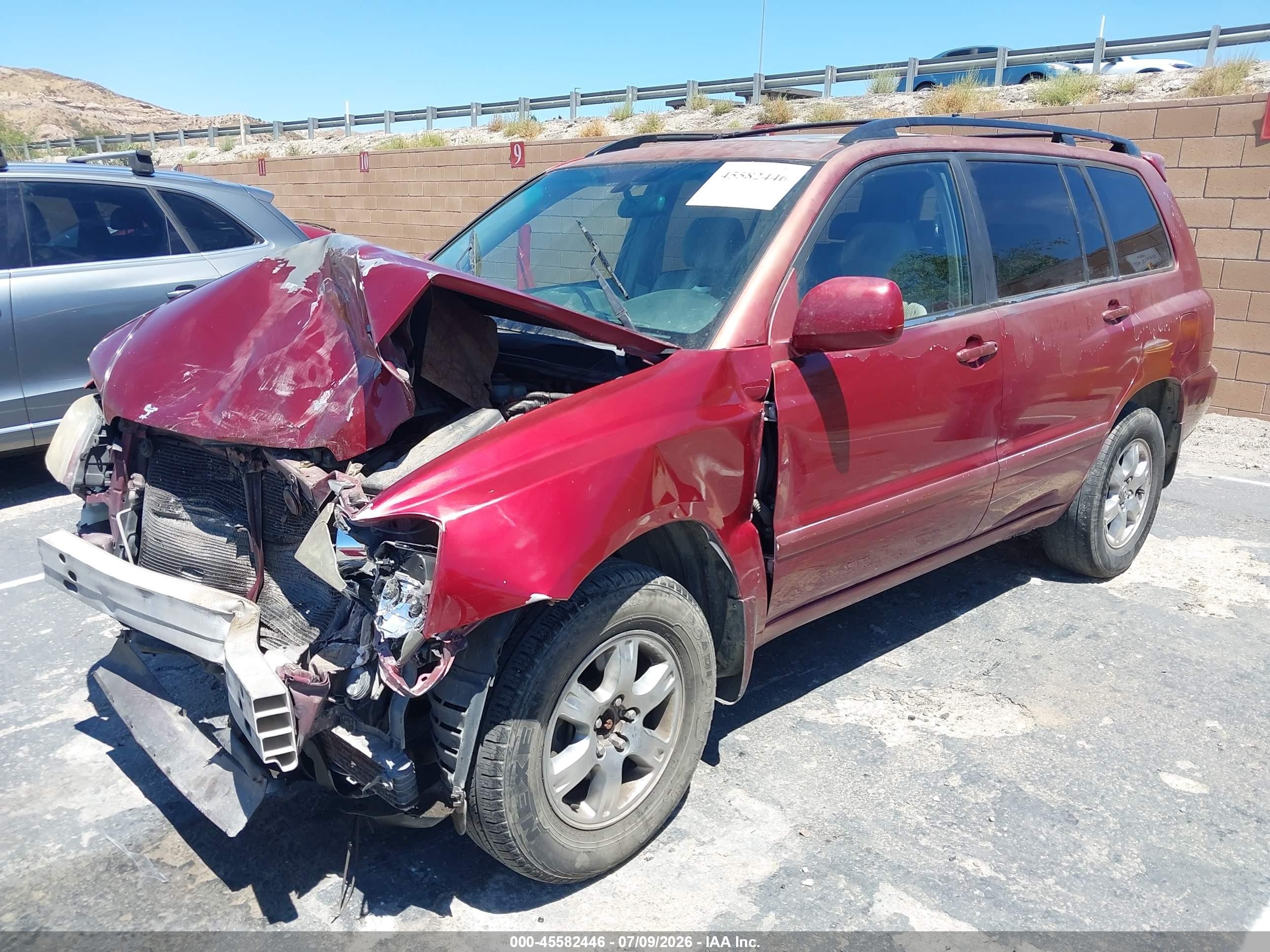 2005 Toyota Highlander V6 Red vin: JTEEP21A450115353