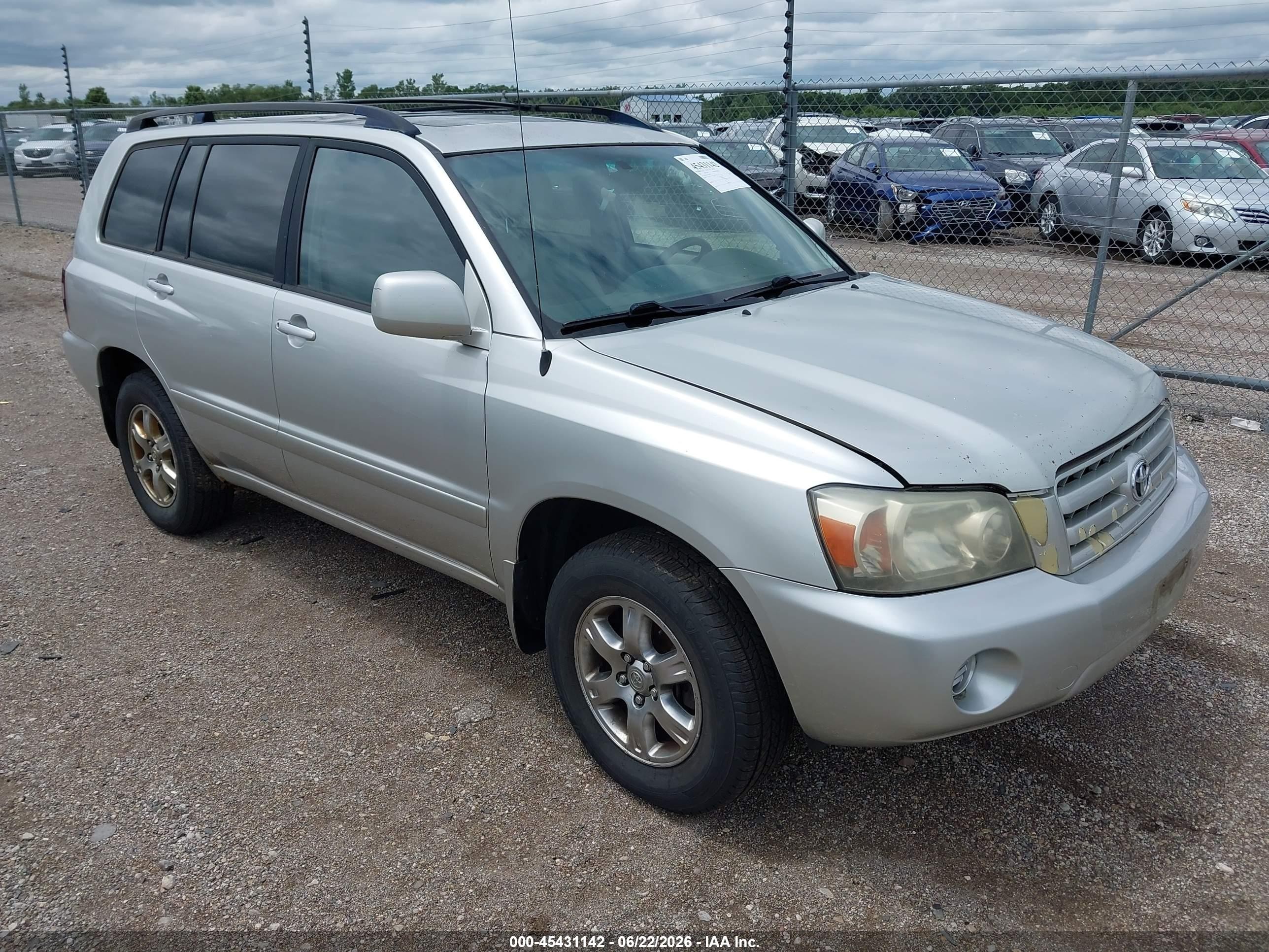 2005 Toyota Highlander V6 Silver vin: JTEEP21A450115983