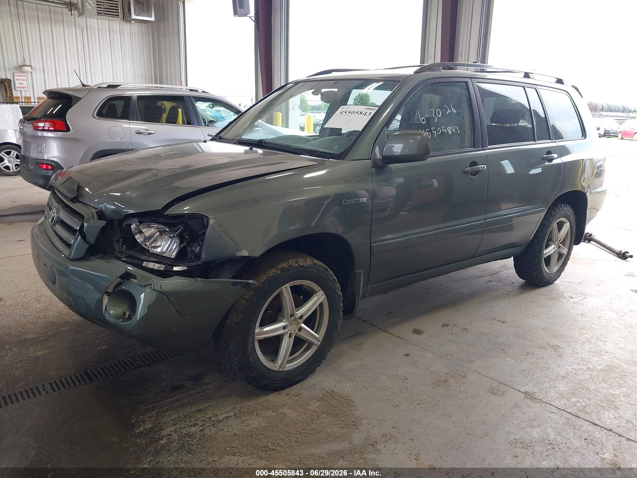 2005 Toyota Highlander Limited V6 Green vin: JTEEP21A450130175