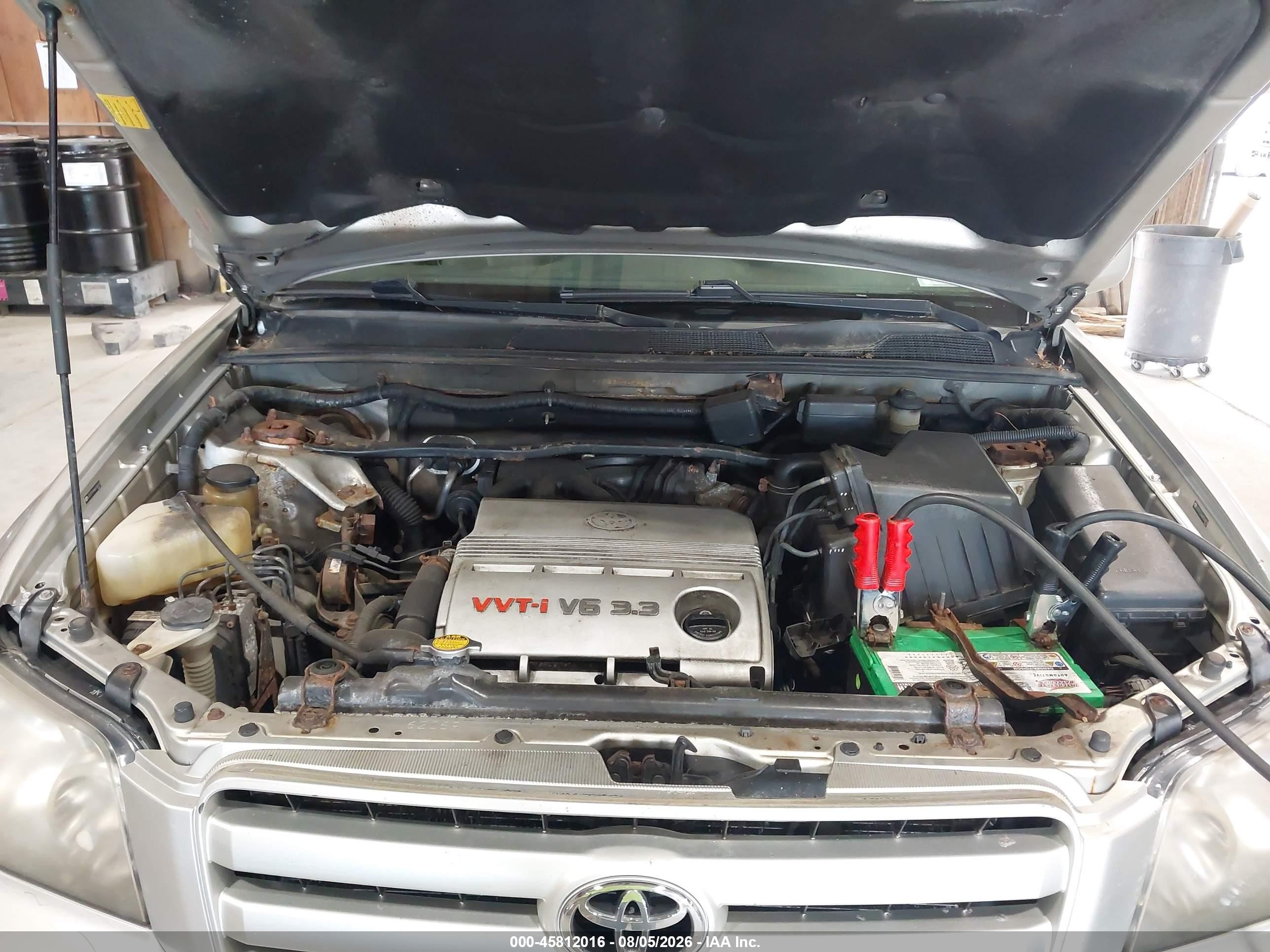 2006 Toyota Highlander Limited V6 Silver vin: JTEEP21A460146975