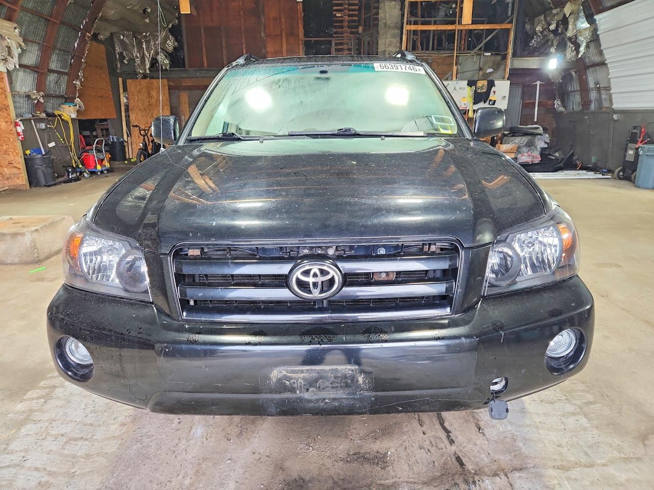 2006 Toyota Highlander Limited Black vin: JTEEP21A460156342