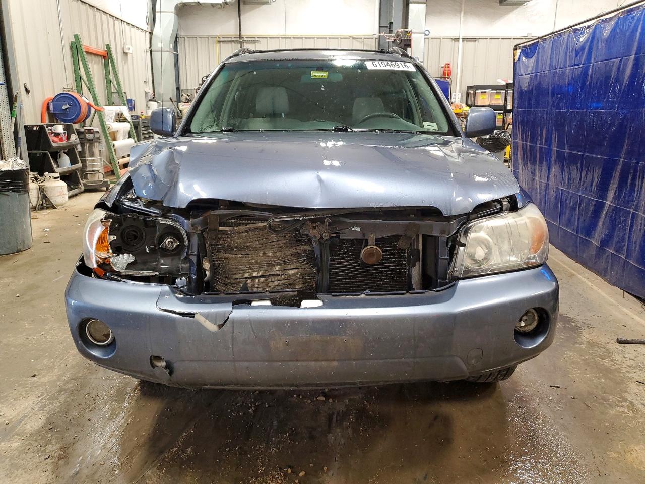 2004 Toyota Highlander Base Blue vin: JTEEP21A540025398