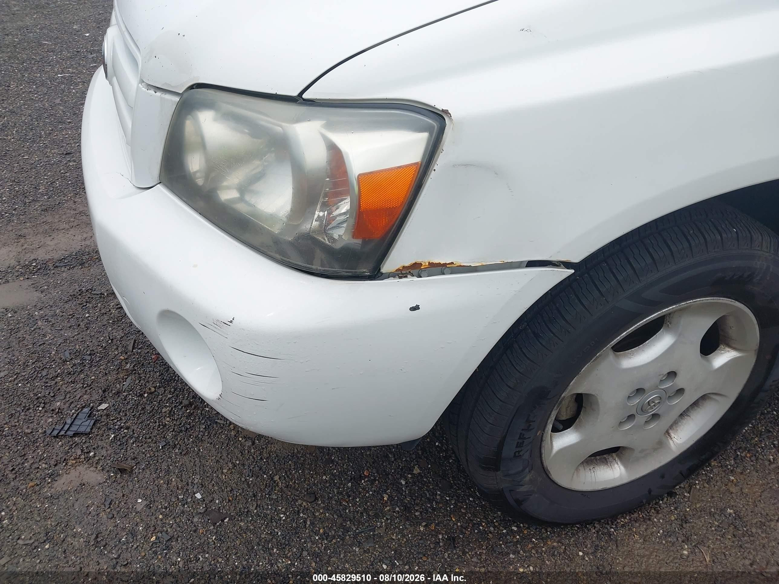 2005 Toyota Highlander Limited V6 White vin: JTEEP21A550075607