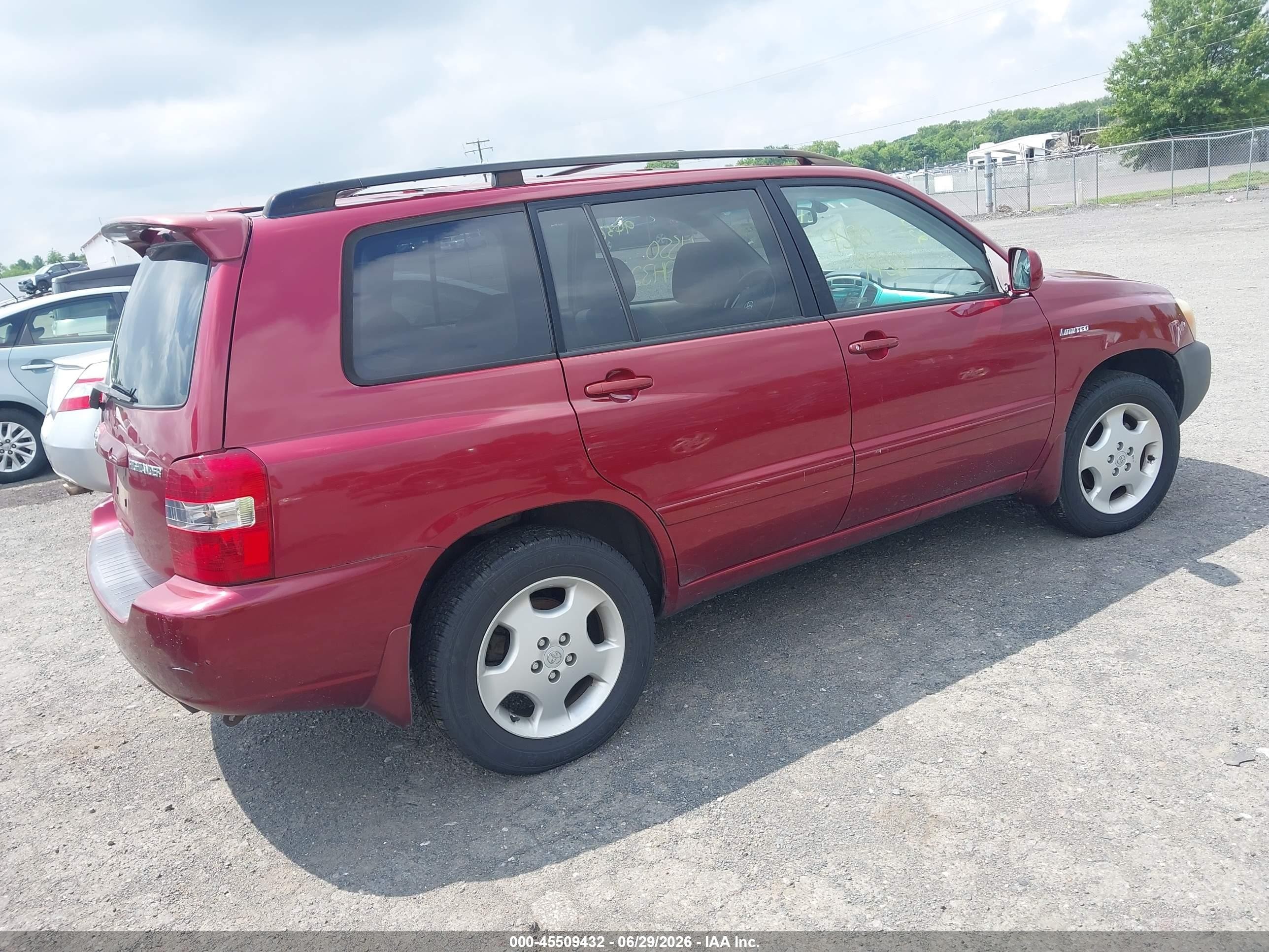 2005 Toyota Highlander Limited V6 Burgundy vin: JTEEP21A550128838