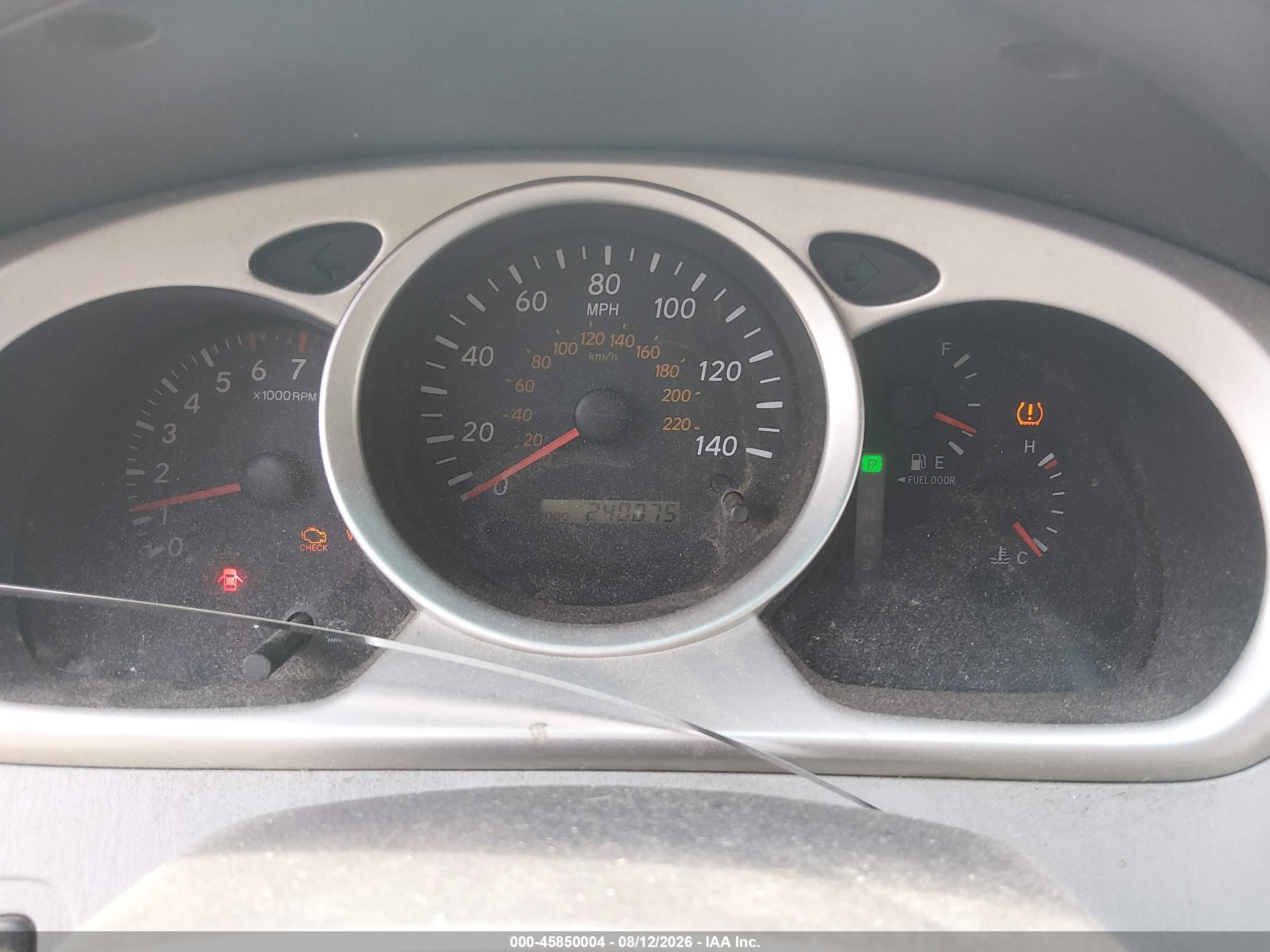 2005 Toyota Highlander V6 Silver vin: JTEEP21A550130556