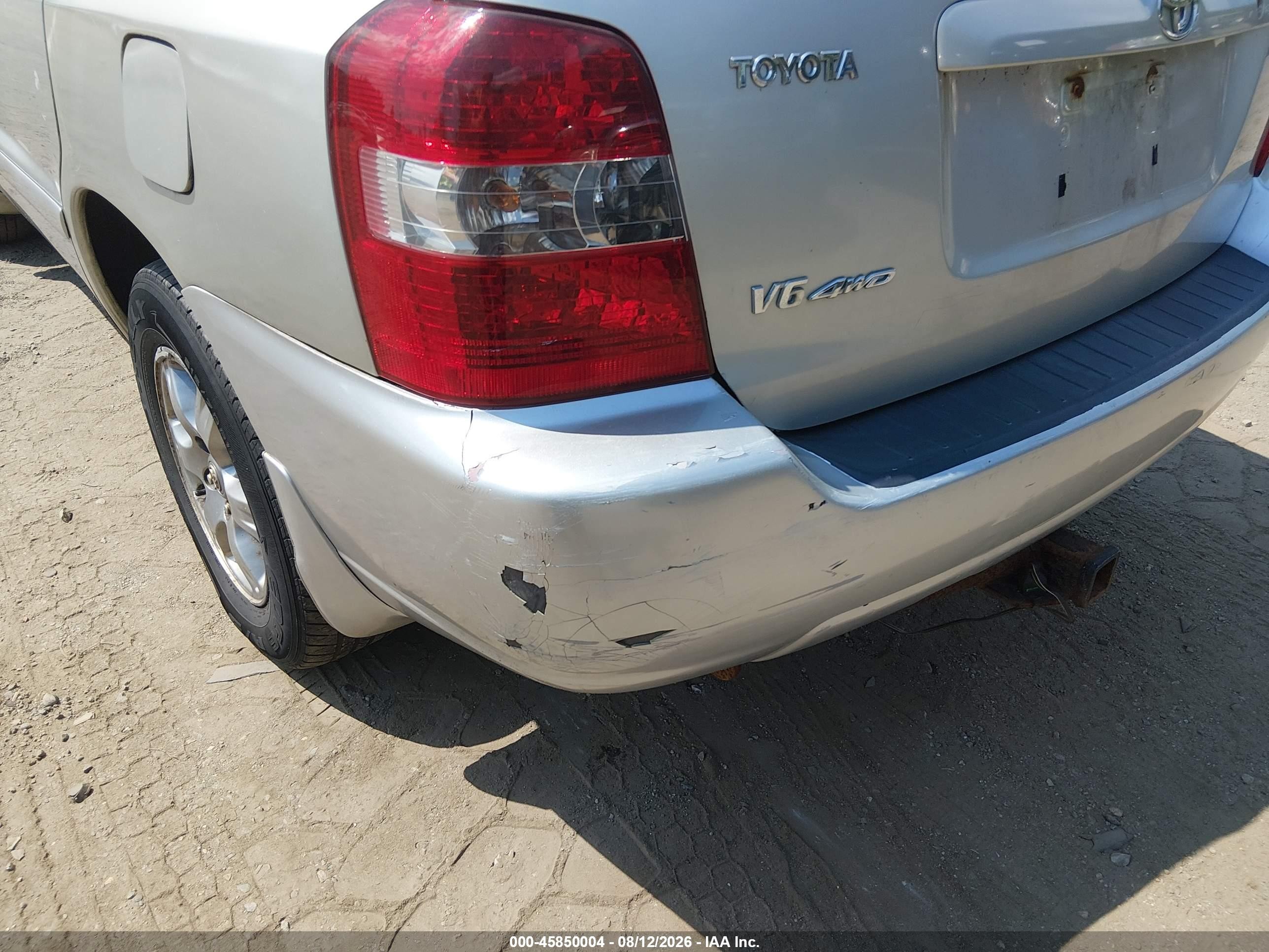 2005 Toyota Highlander V6 Silver vin: JTEEP21A550130556