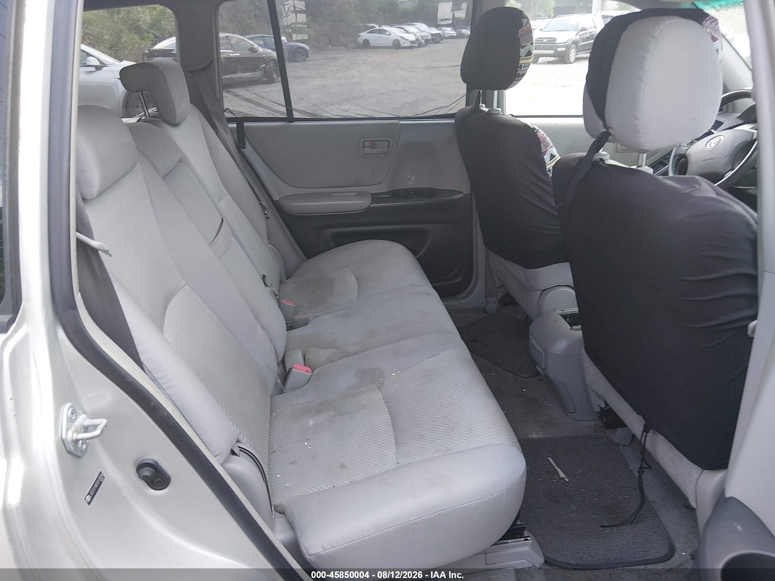 2005 Toyota Highlander V6 Silver vin: JTEEP21A550130556