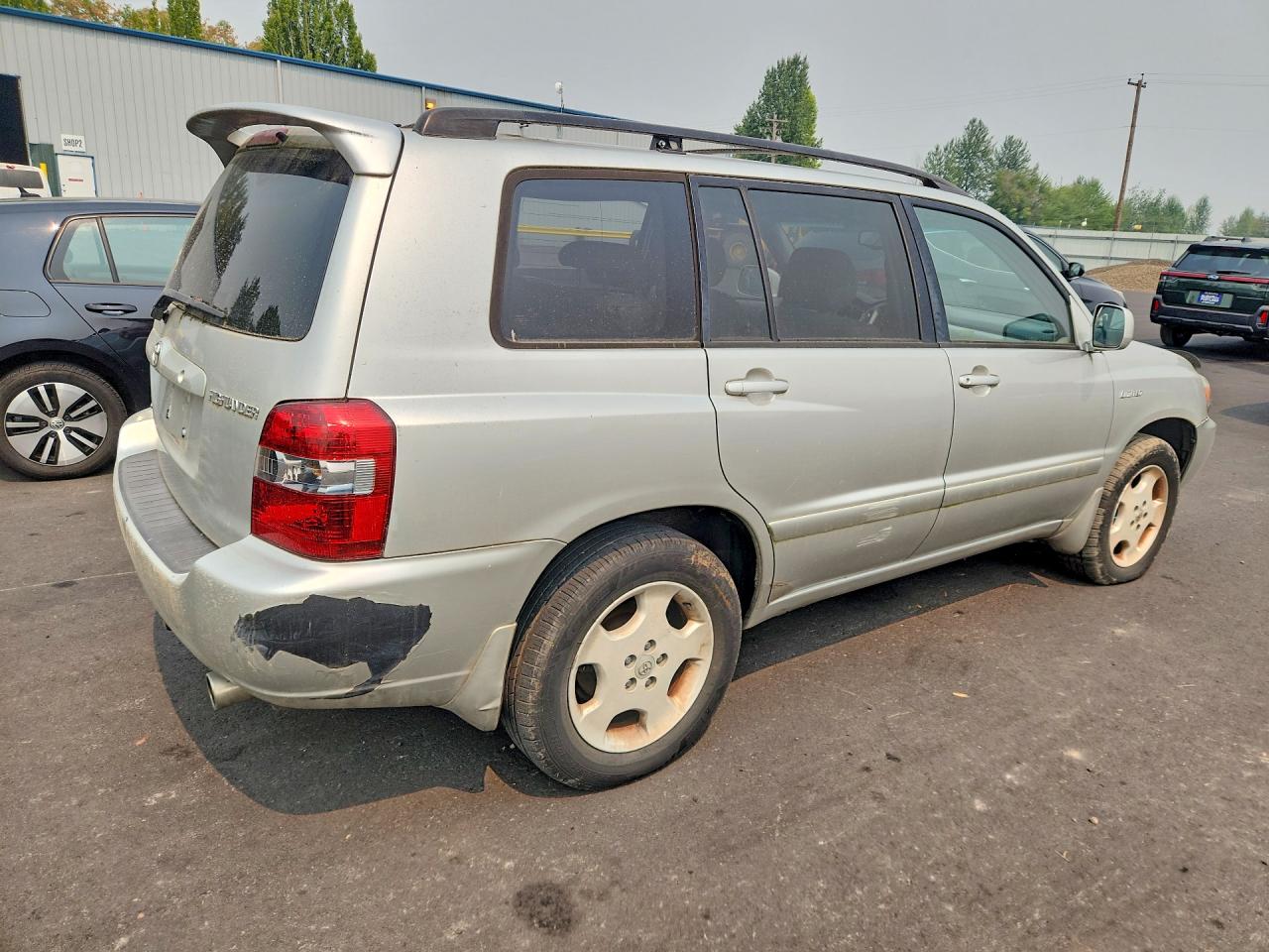 2006 Toyota Highlander Limited Silver vin: JTEEP21A560142496