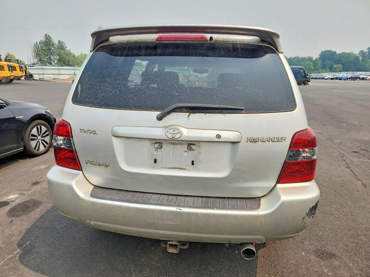 2006 Toyota Highlander Limited Silver vin: JTEEP21A560142496