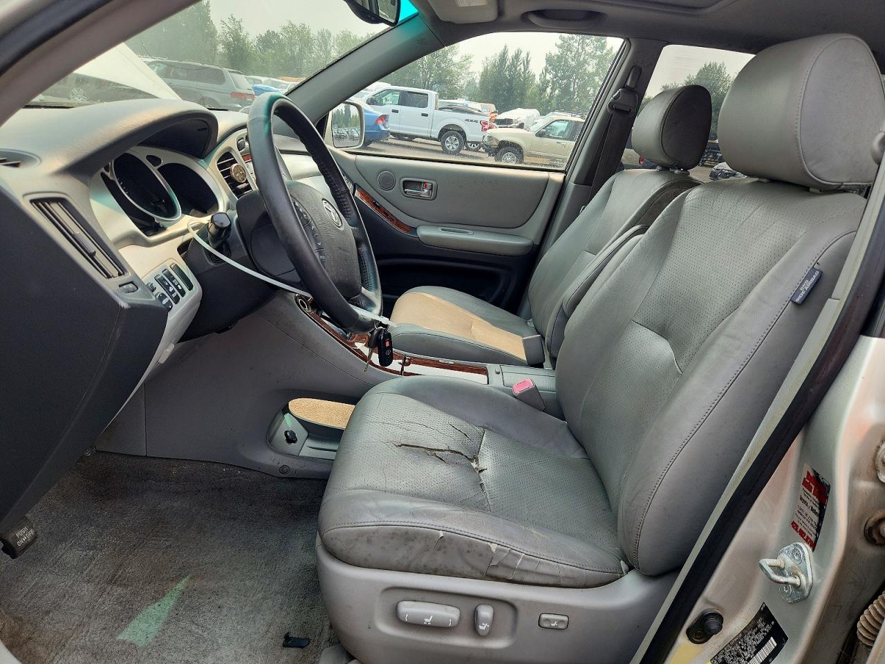 2006 Toyota Highlander Limited Silver vin: JTEEP21A560142496