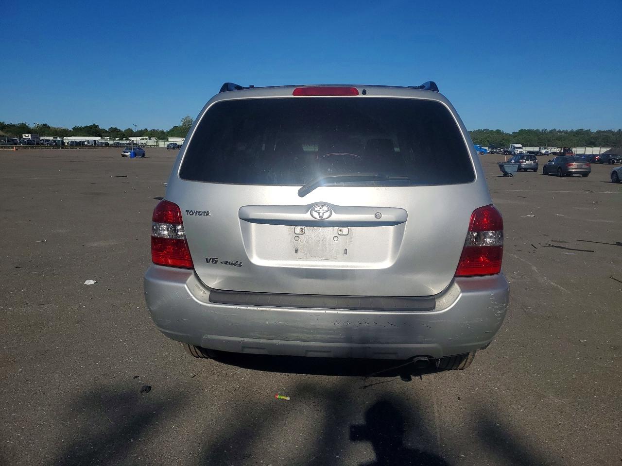2006 Toyota Highlander Limited Silver vin: JTEEP21A560163381