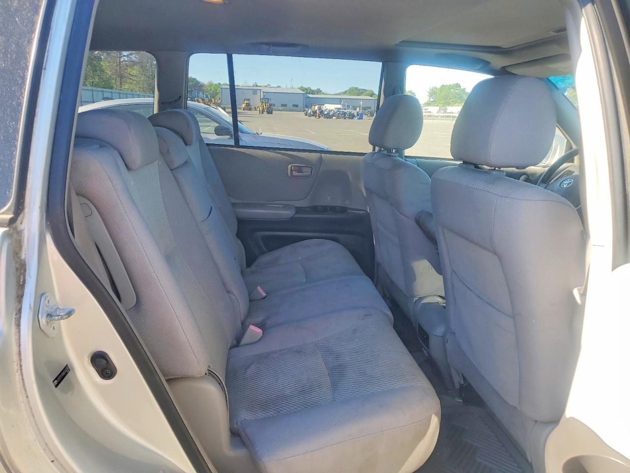 2006 Toyota Highlander Limited Silver vin: JTEEP21A560163381