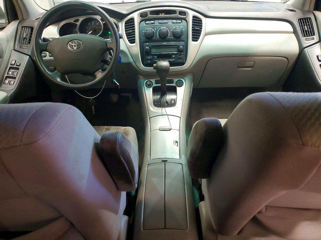 2006 Toyota Highlander Base Green vin: JTEEP21A560164434
