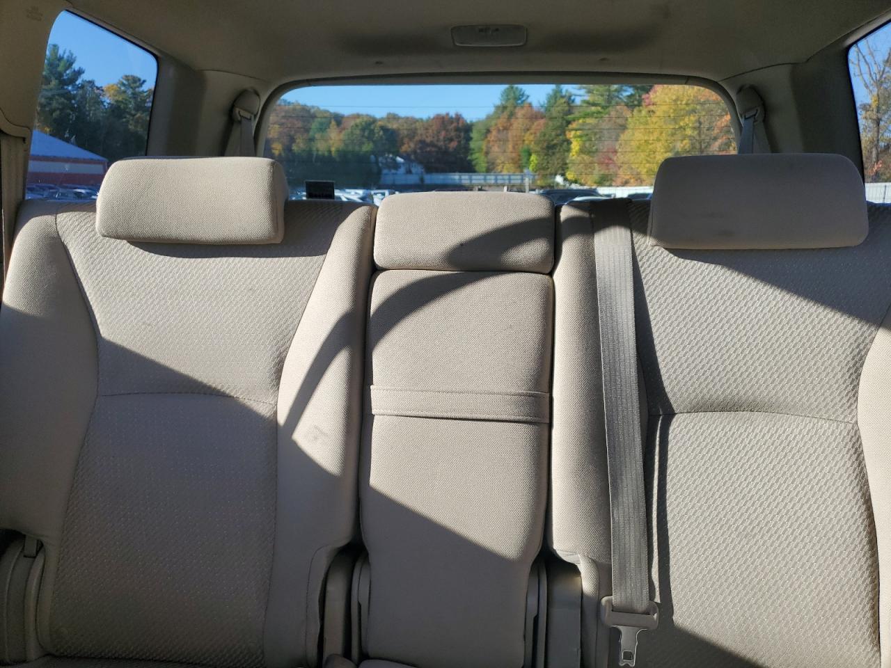 2006 Toyota Highlander Limited White vin: JTEEP21A560167544