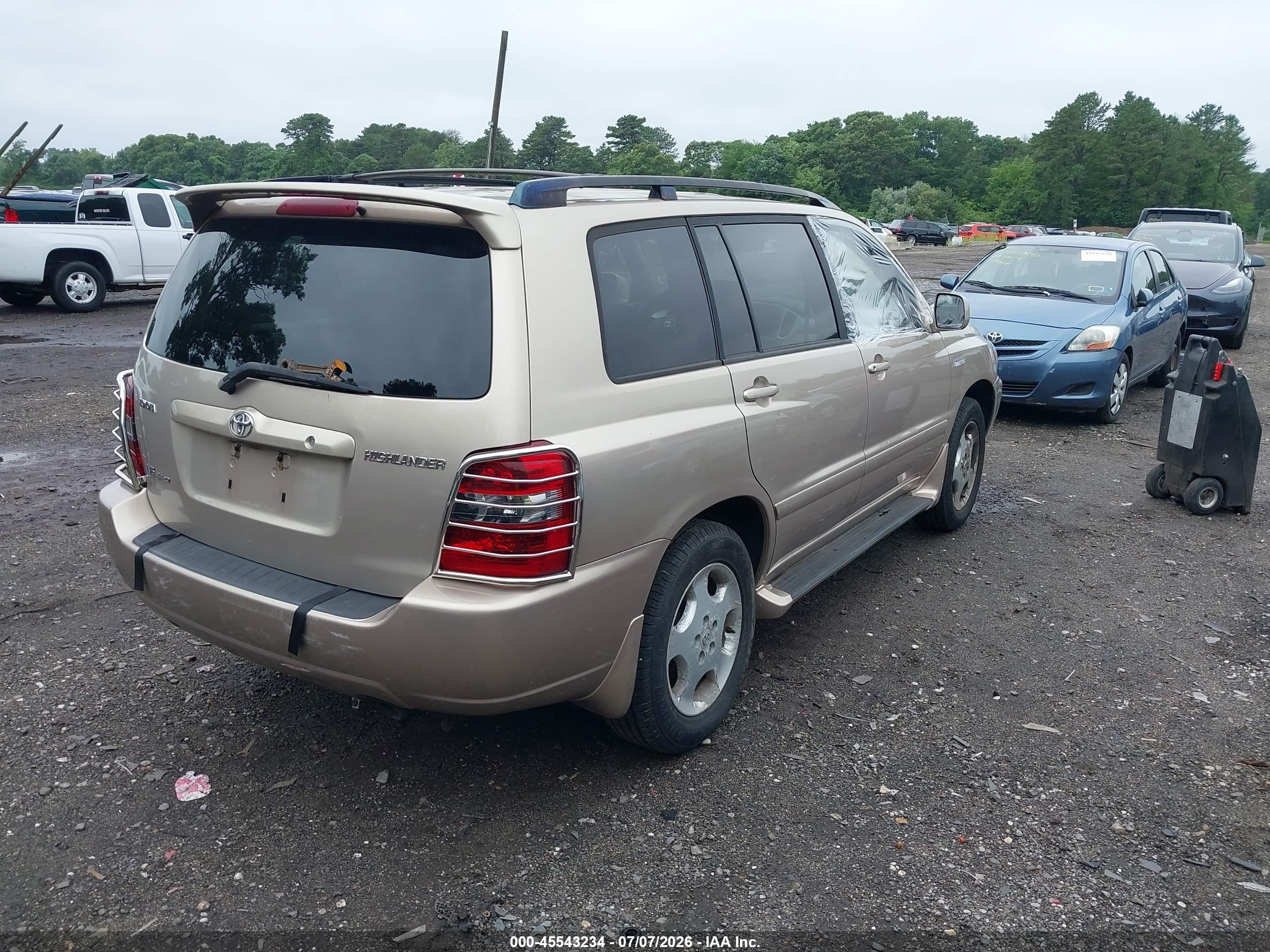 2004 Toyota Highlander Limited V6 Золотой vin: JTEEP21A640028200