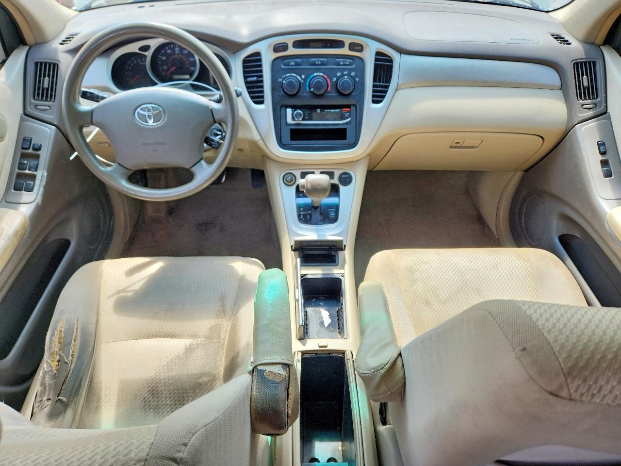 2004 Toyota Highlander Base Gold vin: JTEEP21A640047555