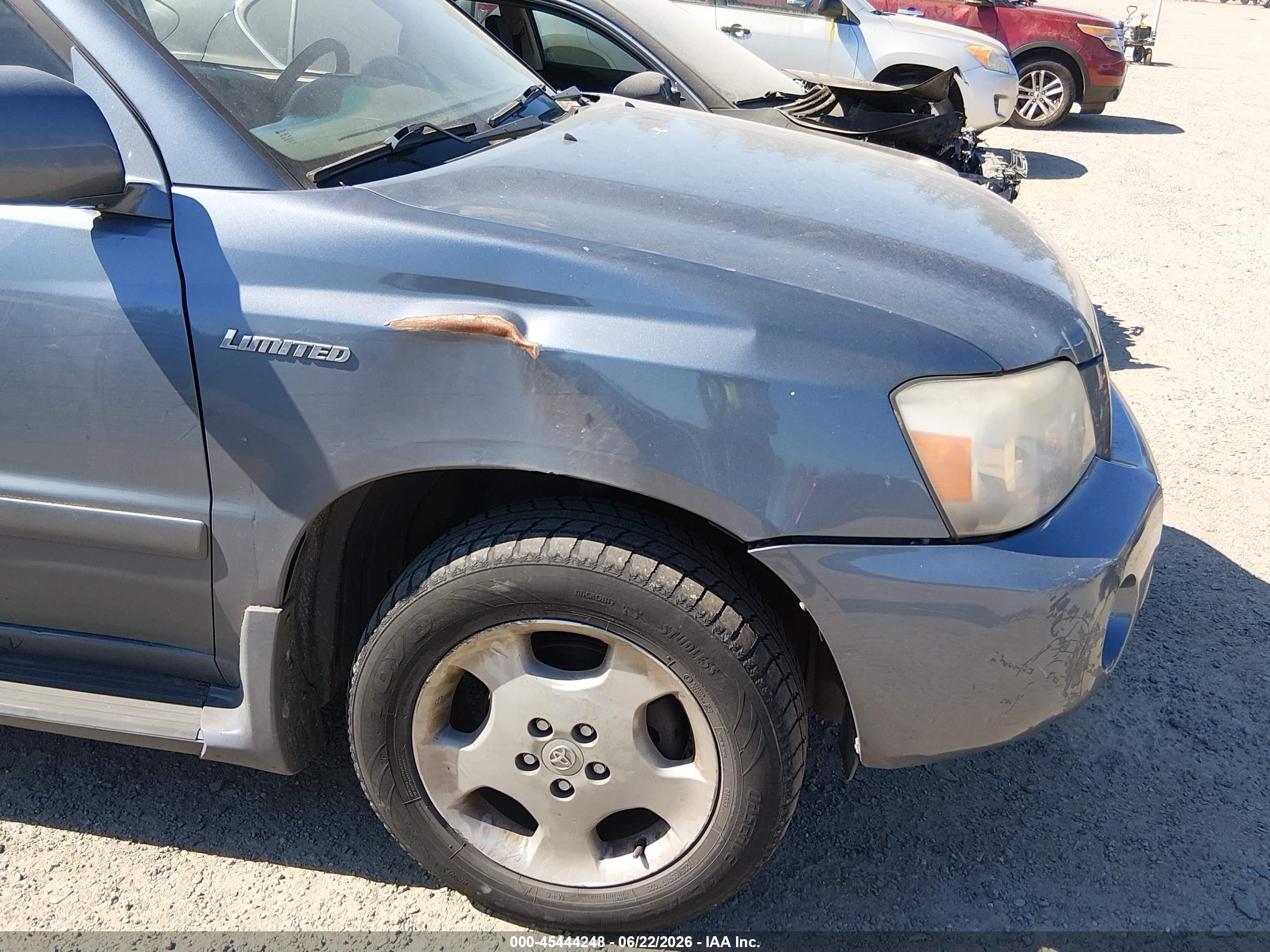 2004 Toyota Highlander Limited V6 Blue vin: JTEEP21A640049239