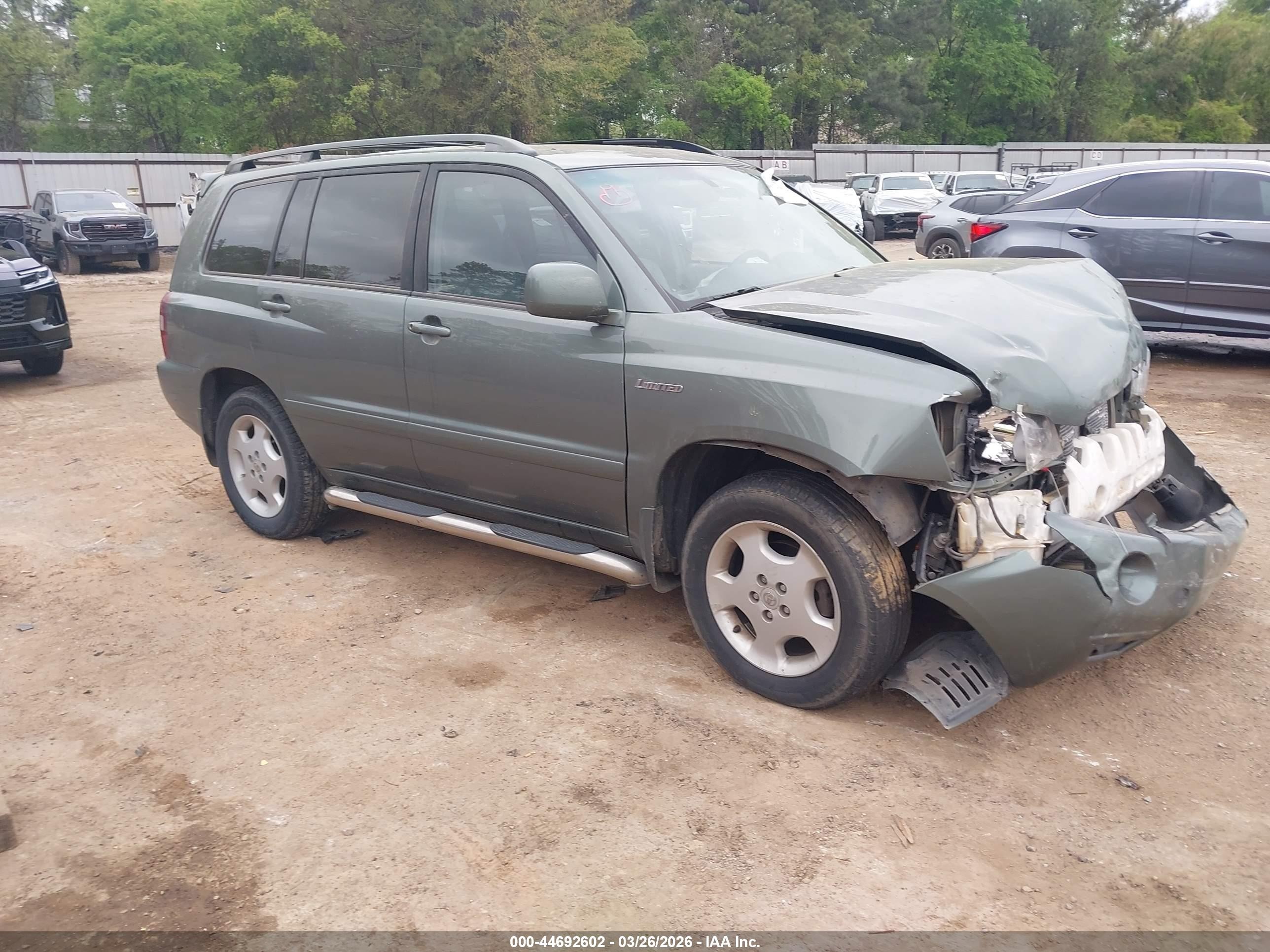 2004 Toyota Highlander Limited V6 Green vin: JTEEP21A640067000