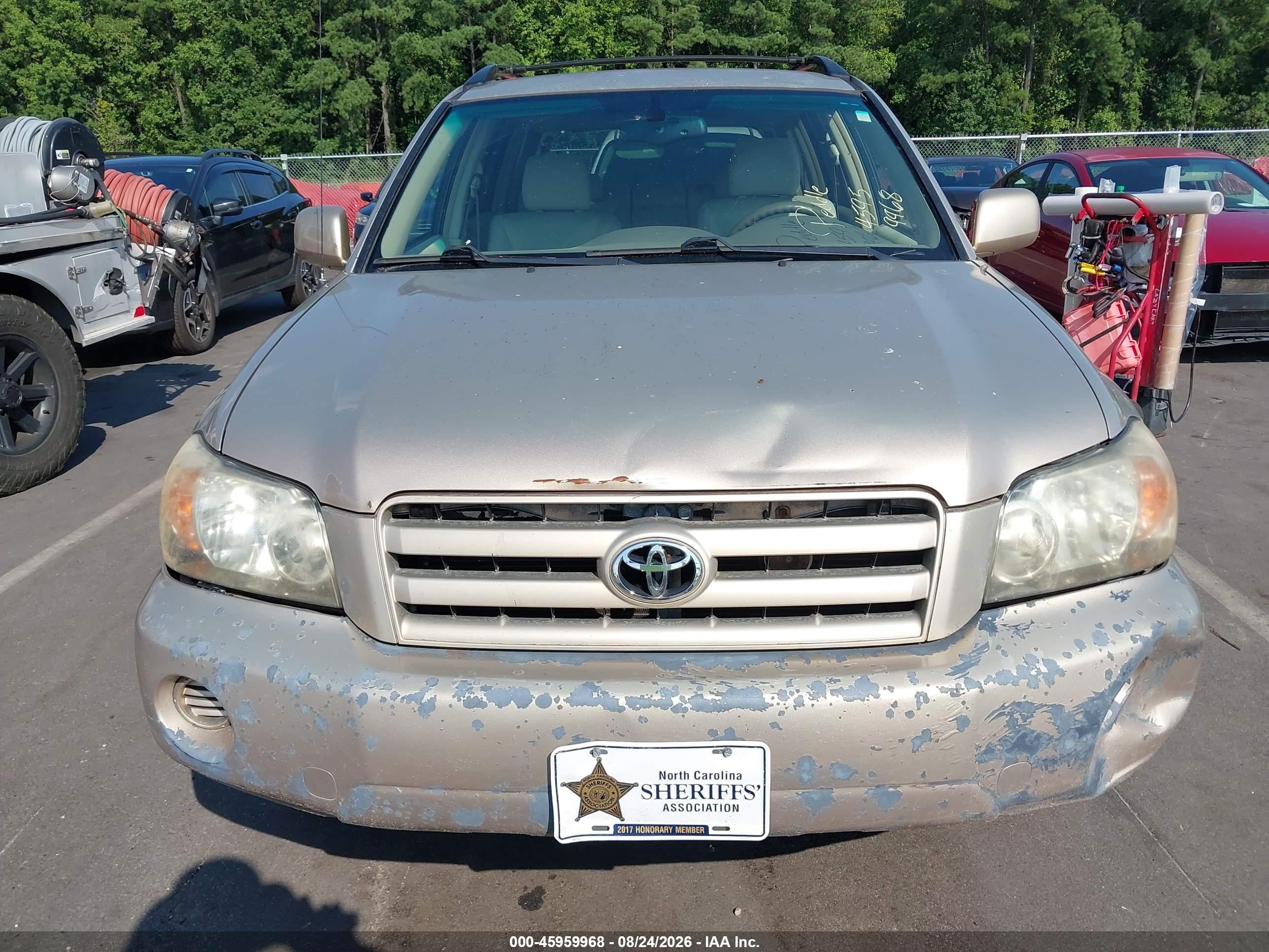 2005 Toyota Highlander V6 Бежевый vin: JTEEP21A650067466