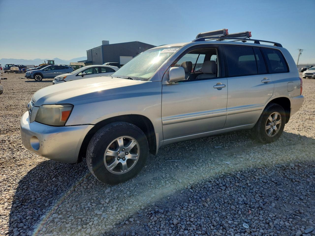 2005 Toyota Highlander Base Gray vin: JTEEP21A650076099