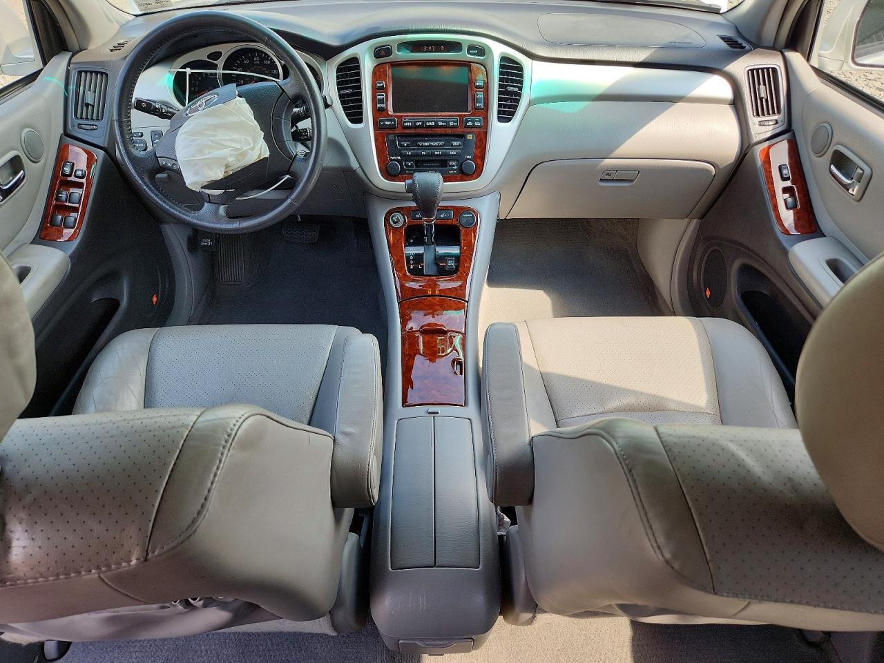 2005 Toyota Highlander Limited Silver vin: JTEEP21A650076345