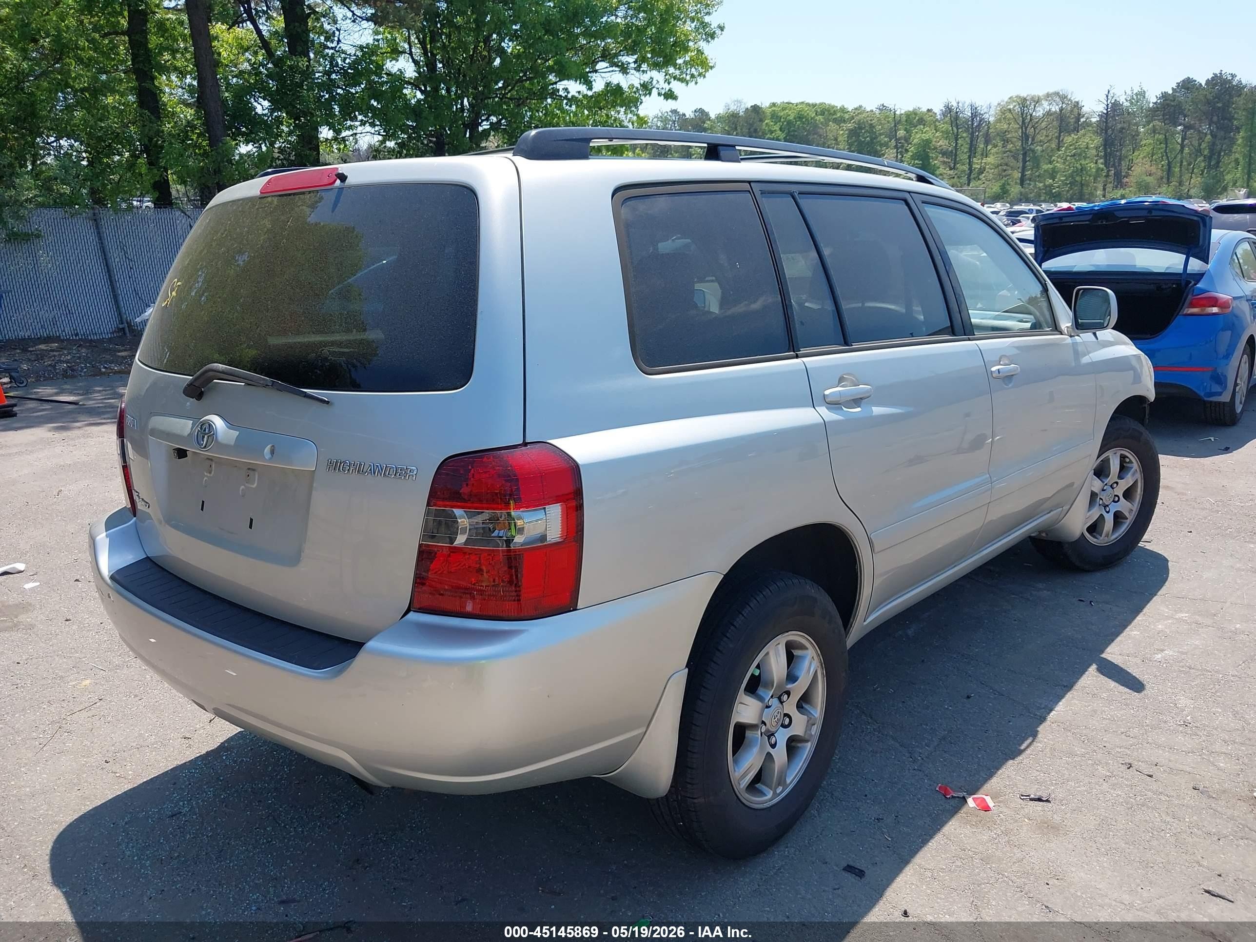 2005 Toyota Highlander V6 Серебряный vin: JTEEP21A650083005