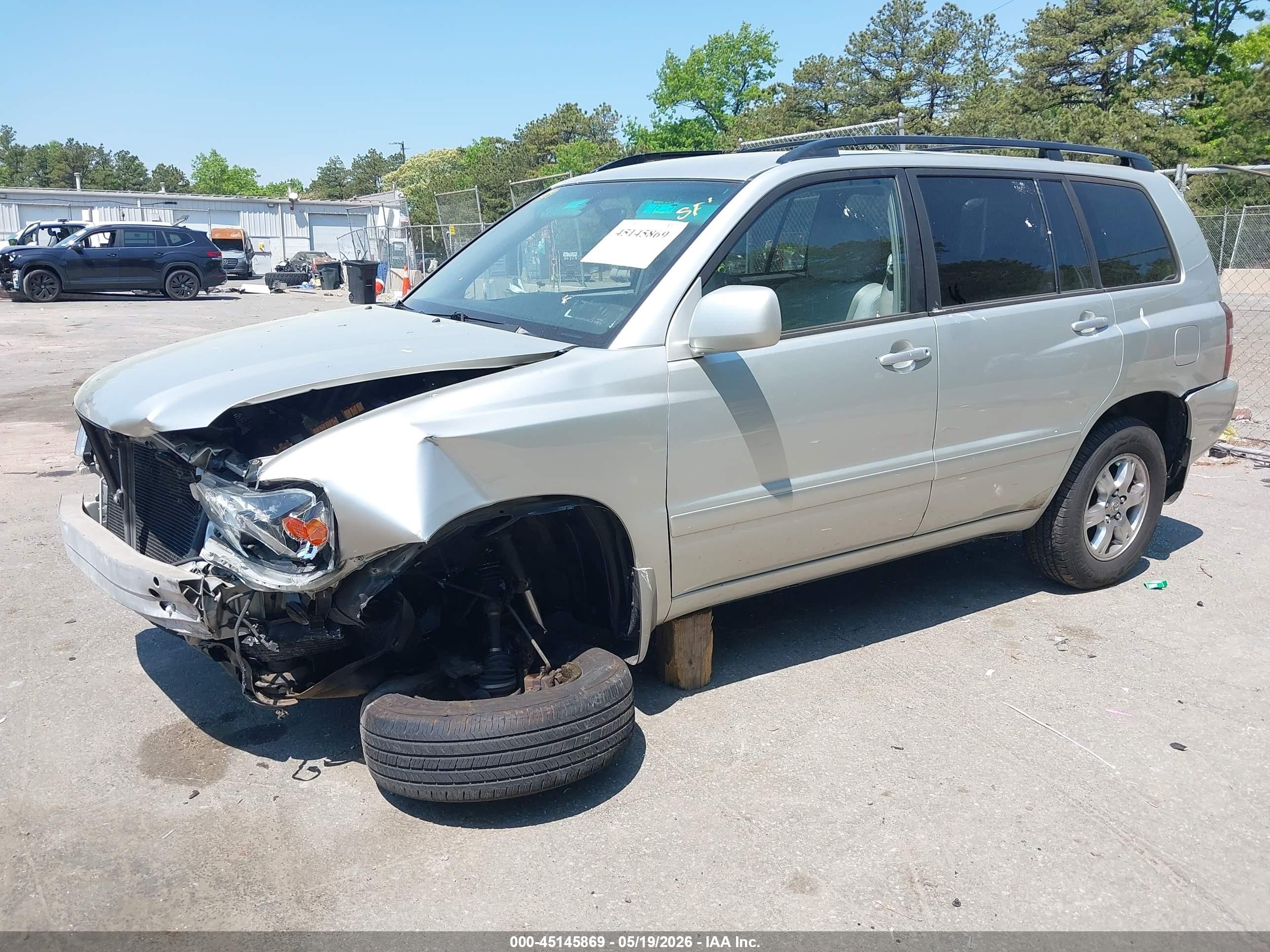 2005 Toyota Highlander V6 Серебряный vin: JTEEP21A650083005