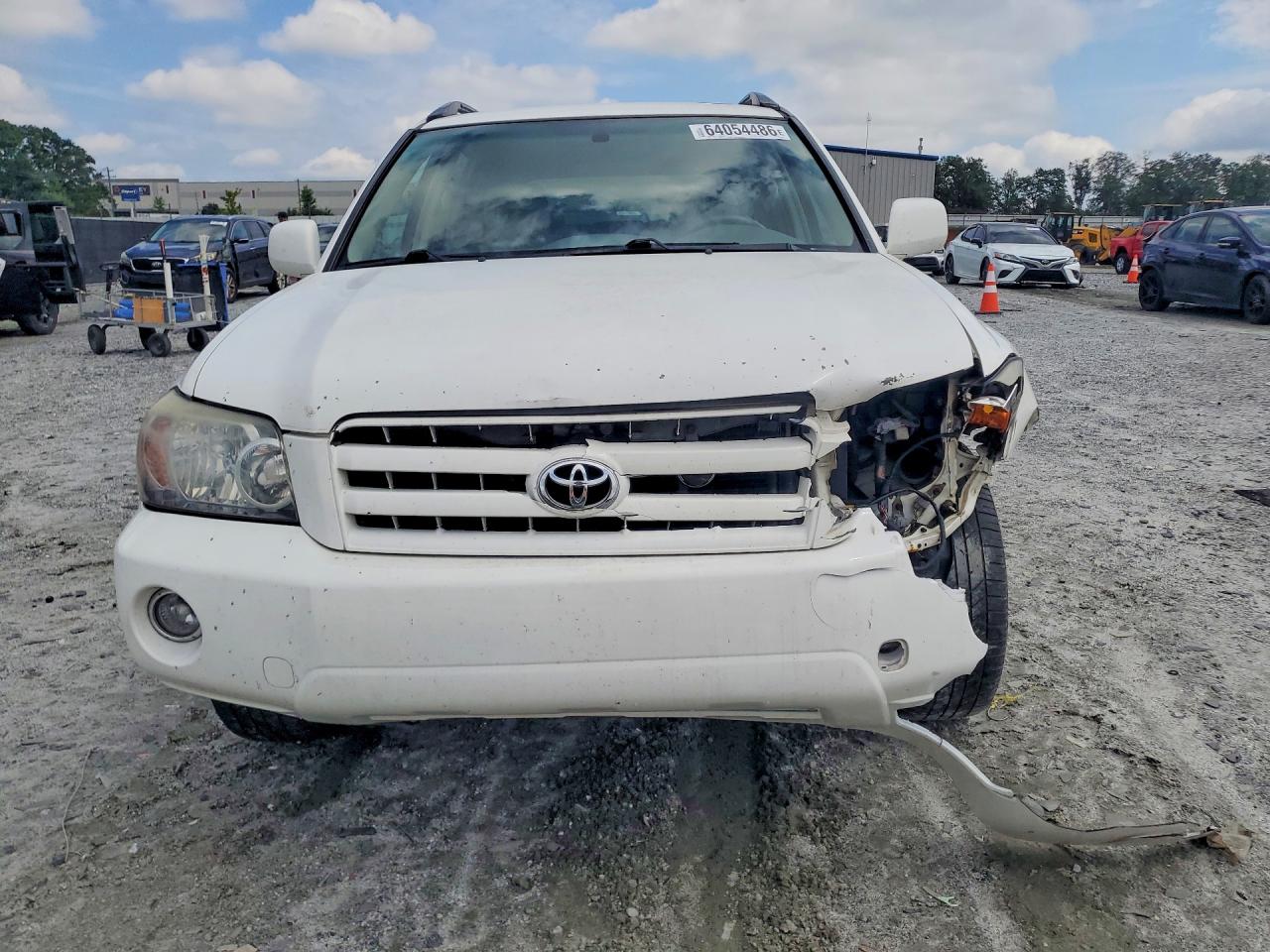 2005 Toyota Highlander Limited White vin: JTEEP21A650093131