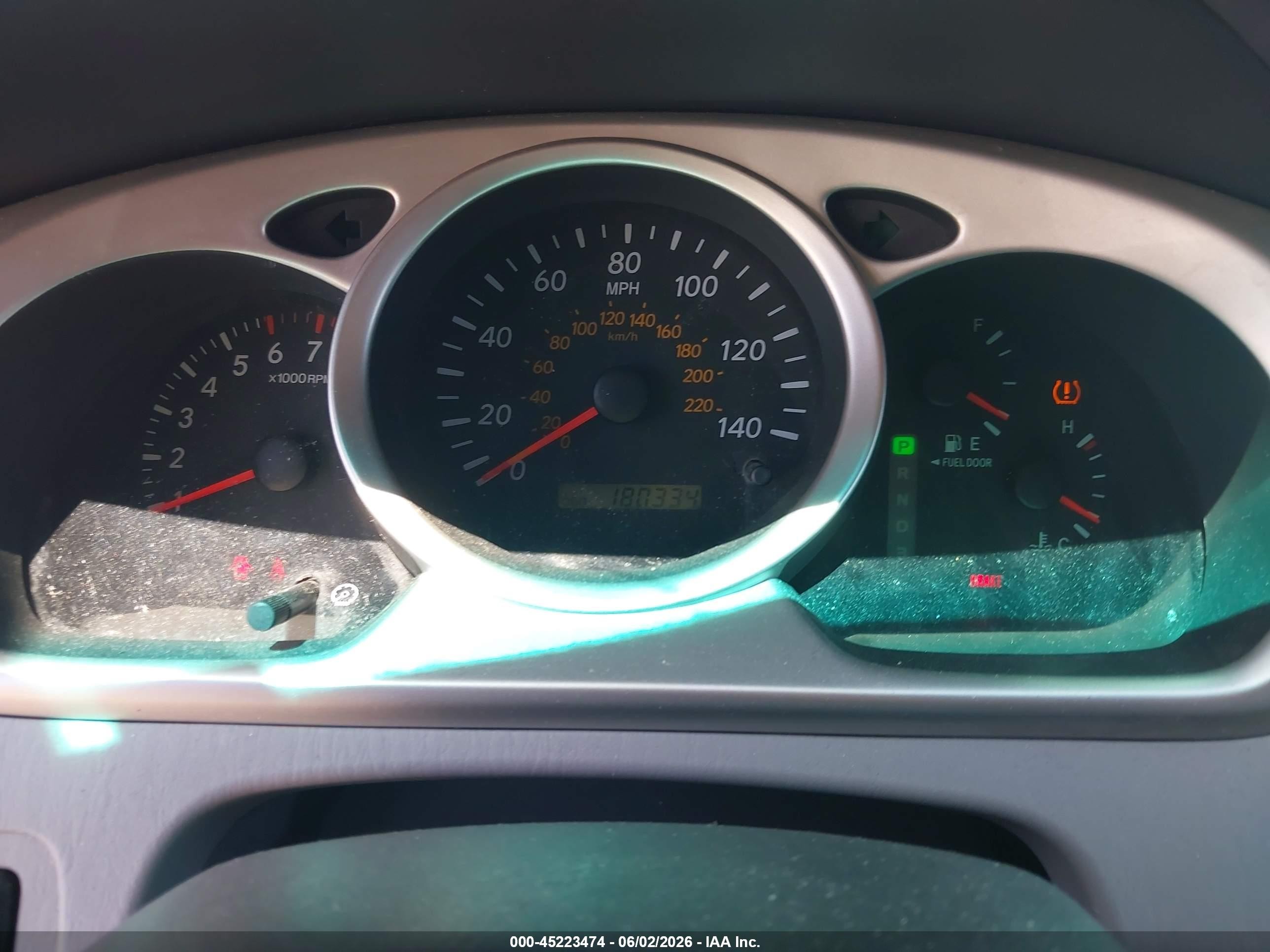 2005 Toyota Highlander Limited V6 Silver vin: JTEEP21A650097342