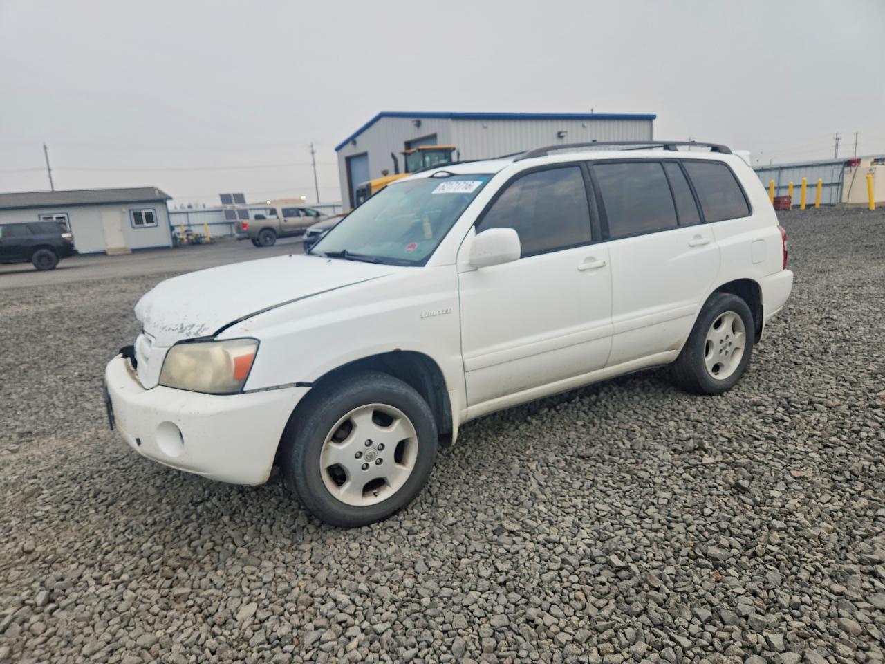 2005 Toyota Highlander Limited White vin: JTEEP21A650103947