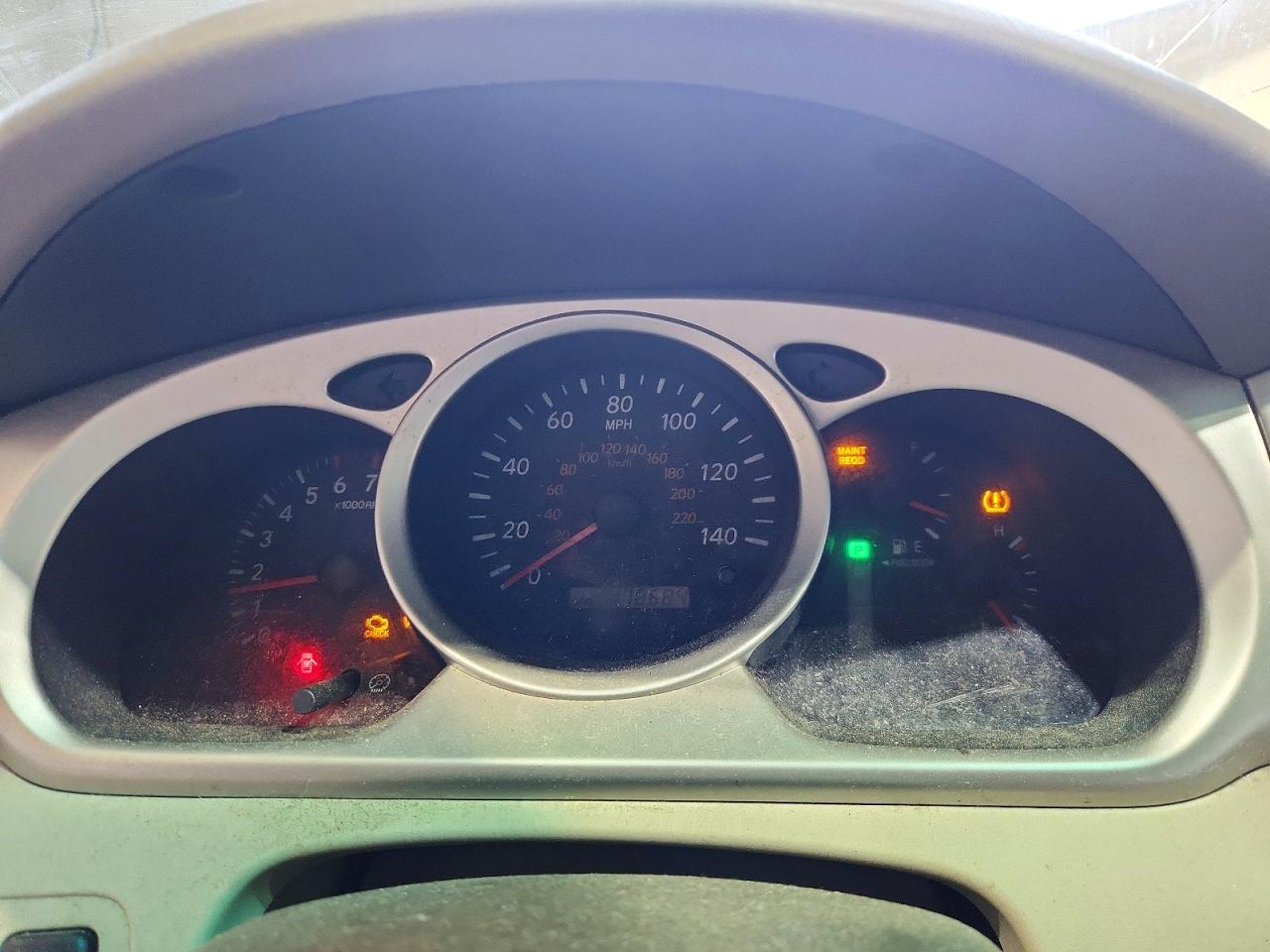 2005 Toyota Highlander Base Бежевый vin: JTEEP21A650131697