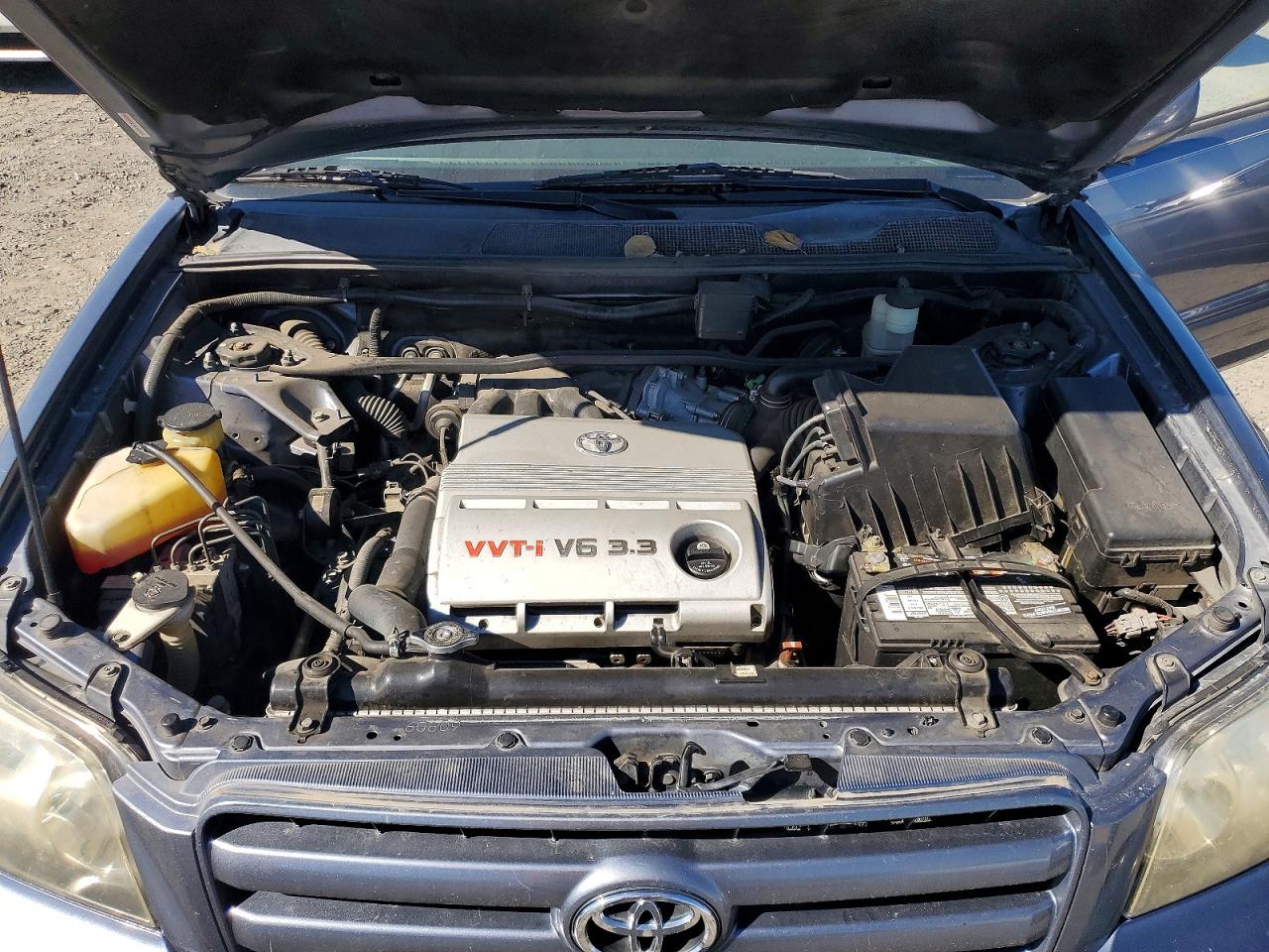 2006 Toyota Highlander Base Blue vin: JTEEP21A660138490