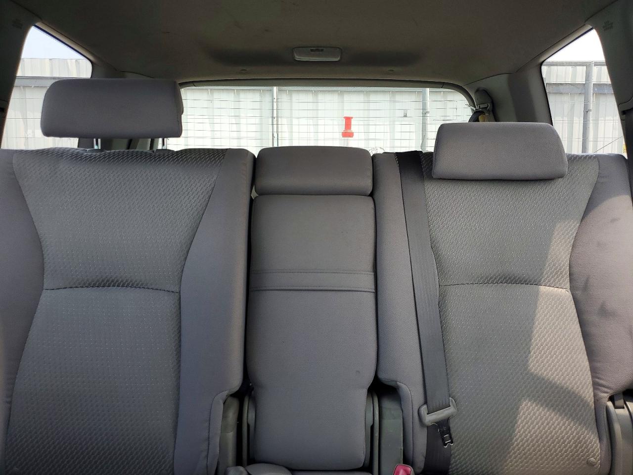 2006 Toyota Highlander Limited Blue vin: JTEEP21A660142300