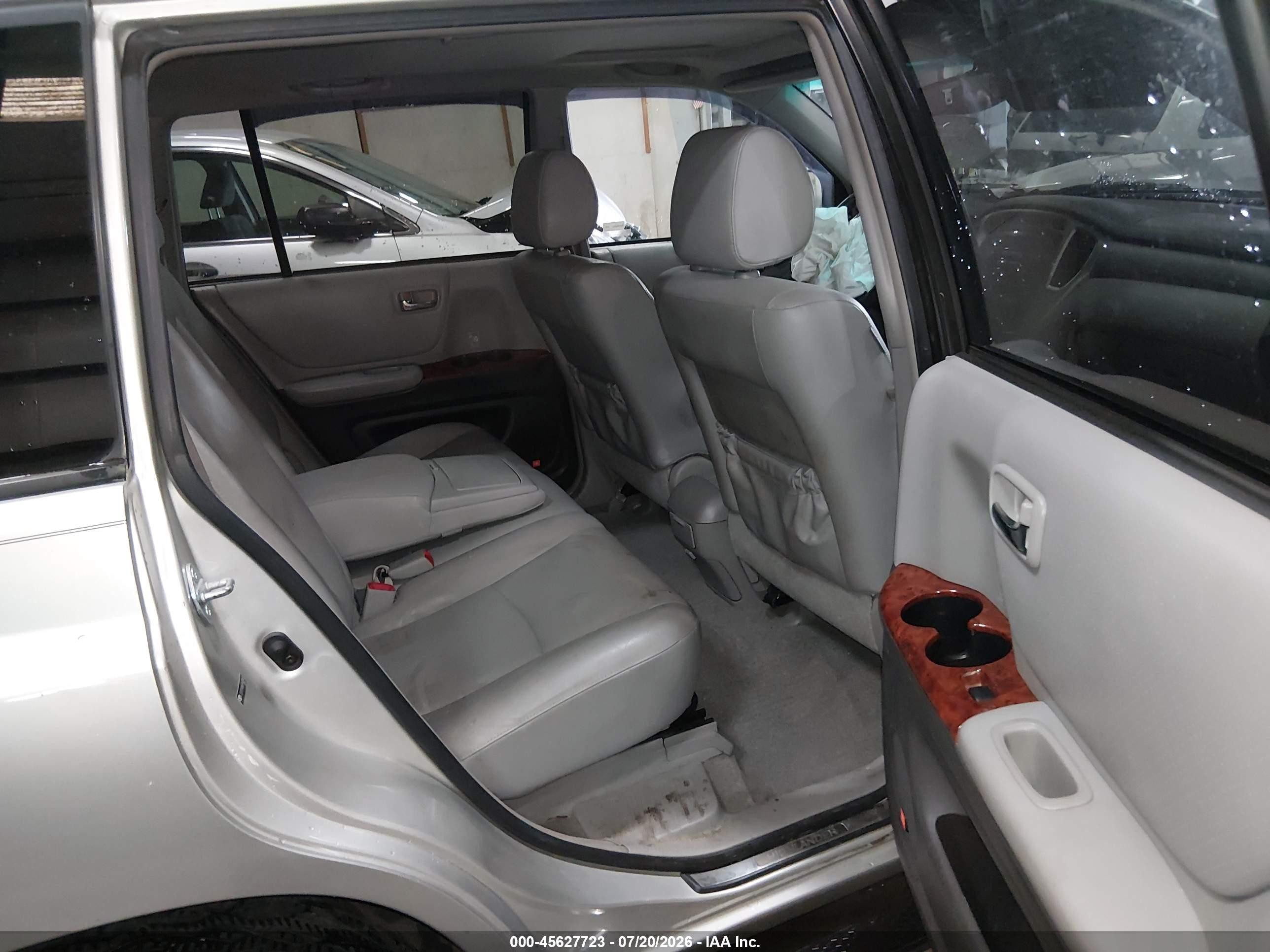 2006 Toyota Highlander Limited V6 Silver vin: JTEEP21A660143043