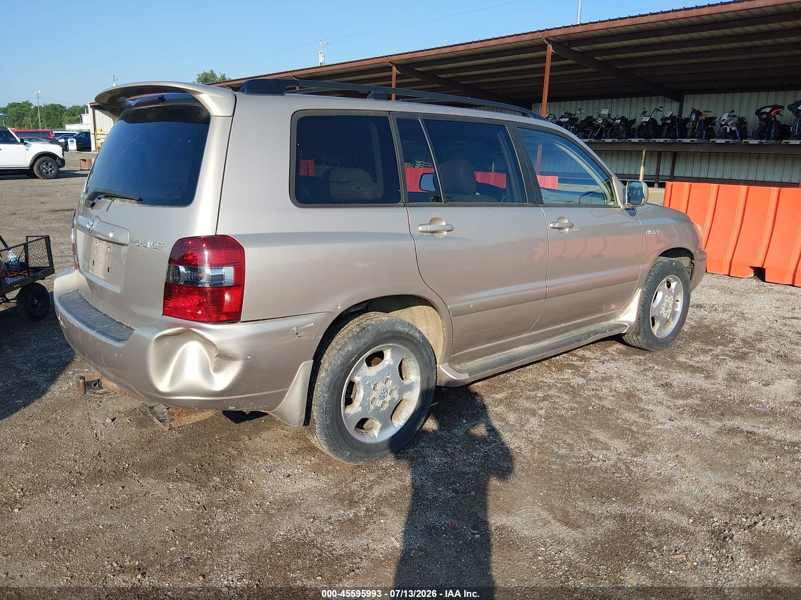 2004 Toyota Highlander Limited V6 Gold vin: JTEEP21A740011115