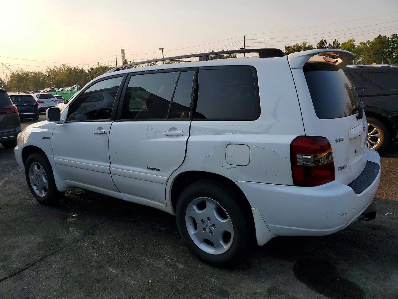 2004 Toyota Highlander Limited Белый vin: JTEEP21A740026813