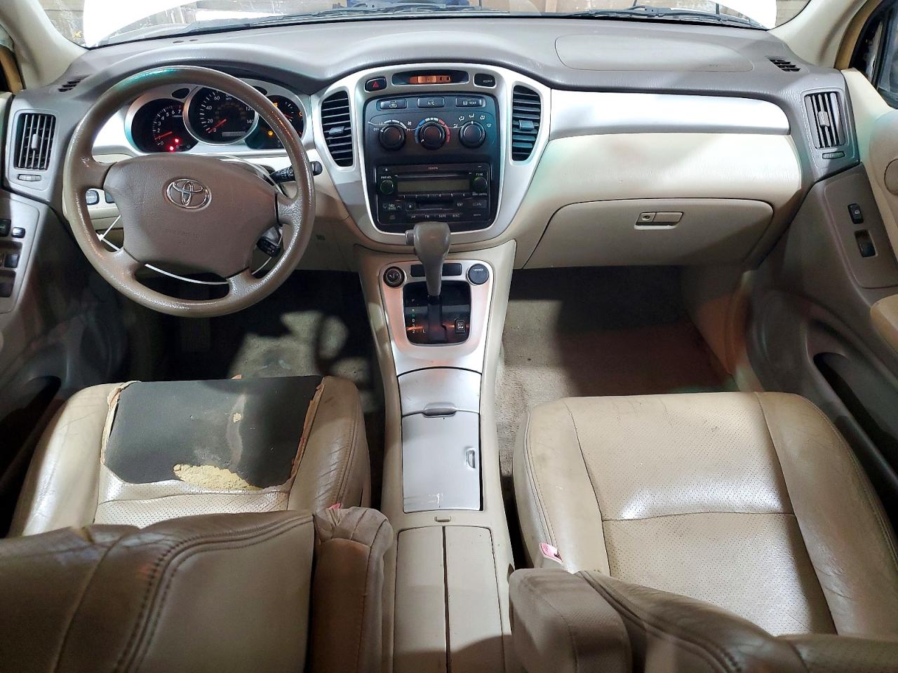 2004 Toyota Highlander Base White vin: JTEEP21A740030926
