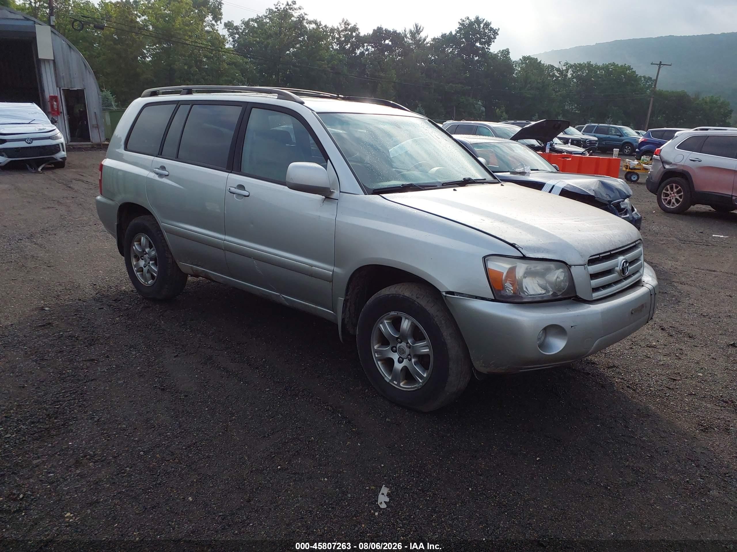2005 Toyota Highlander V6 Silver vin: JTEEP21A750077245