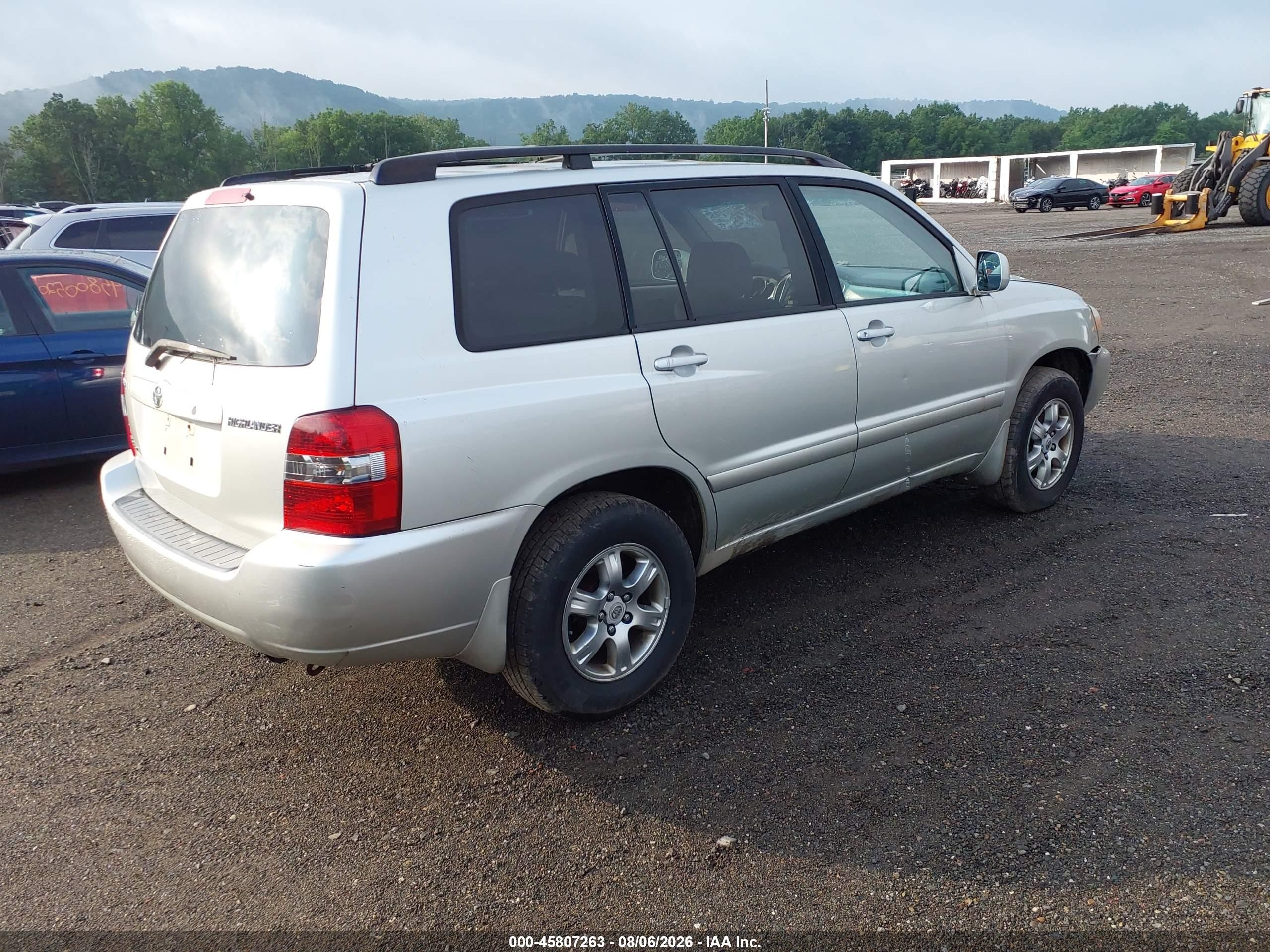 2005 Toyota Highlander V6 Silver vin: JTEEP21A750077245