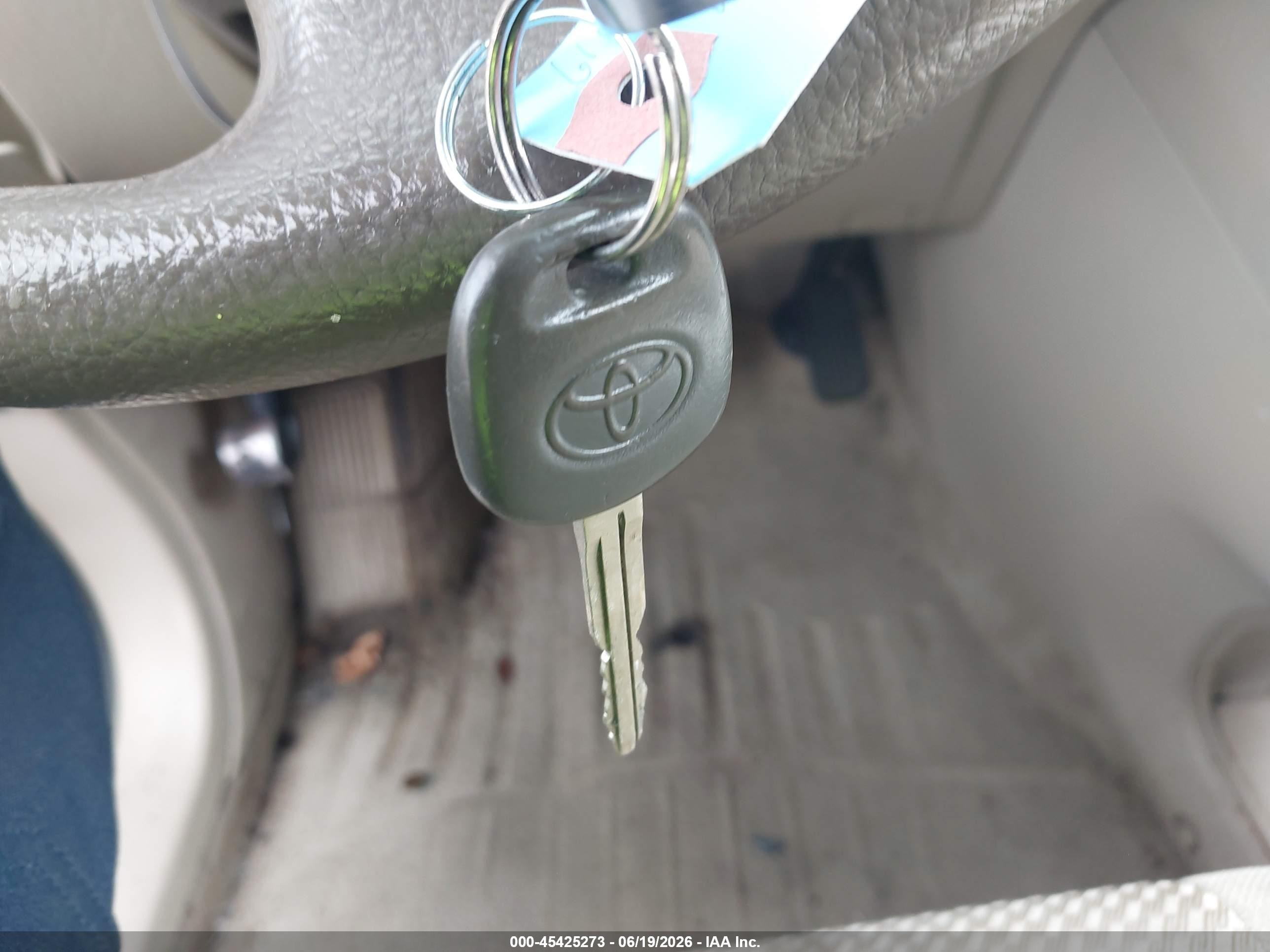 2005 Toyota Highlander V6 Blue vin: JTEEP21A750085295