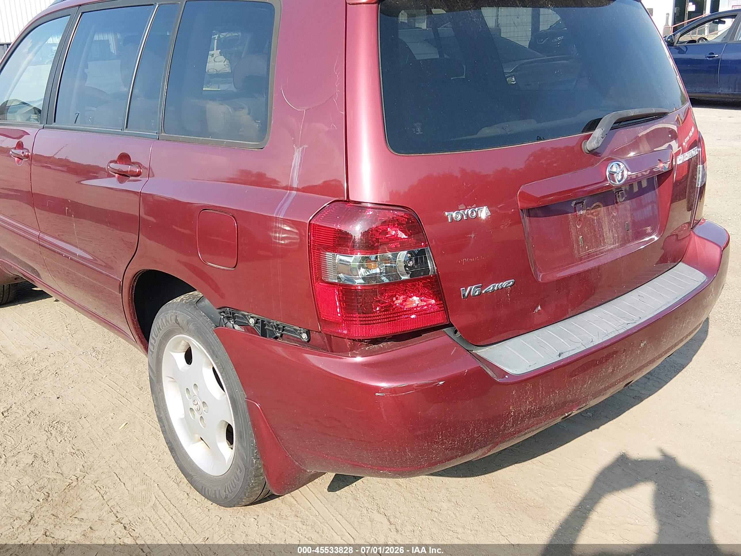 2005 Toyota Highlander Limited V6 Burgundy vin: JTEEP21A750090822