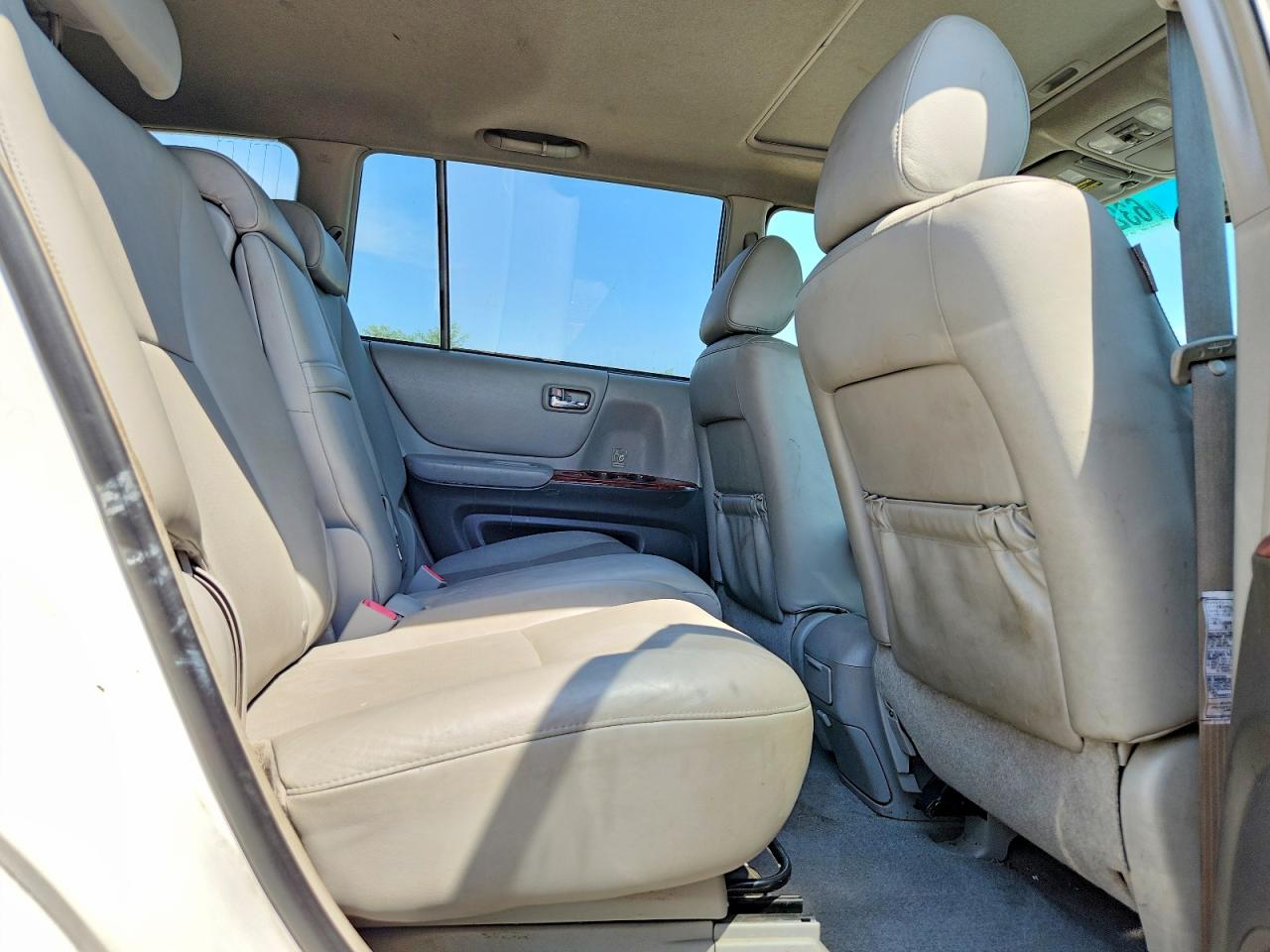 2005 Toyota Highlander Limited Белый vin: JTEEP21A750133443