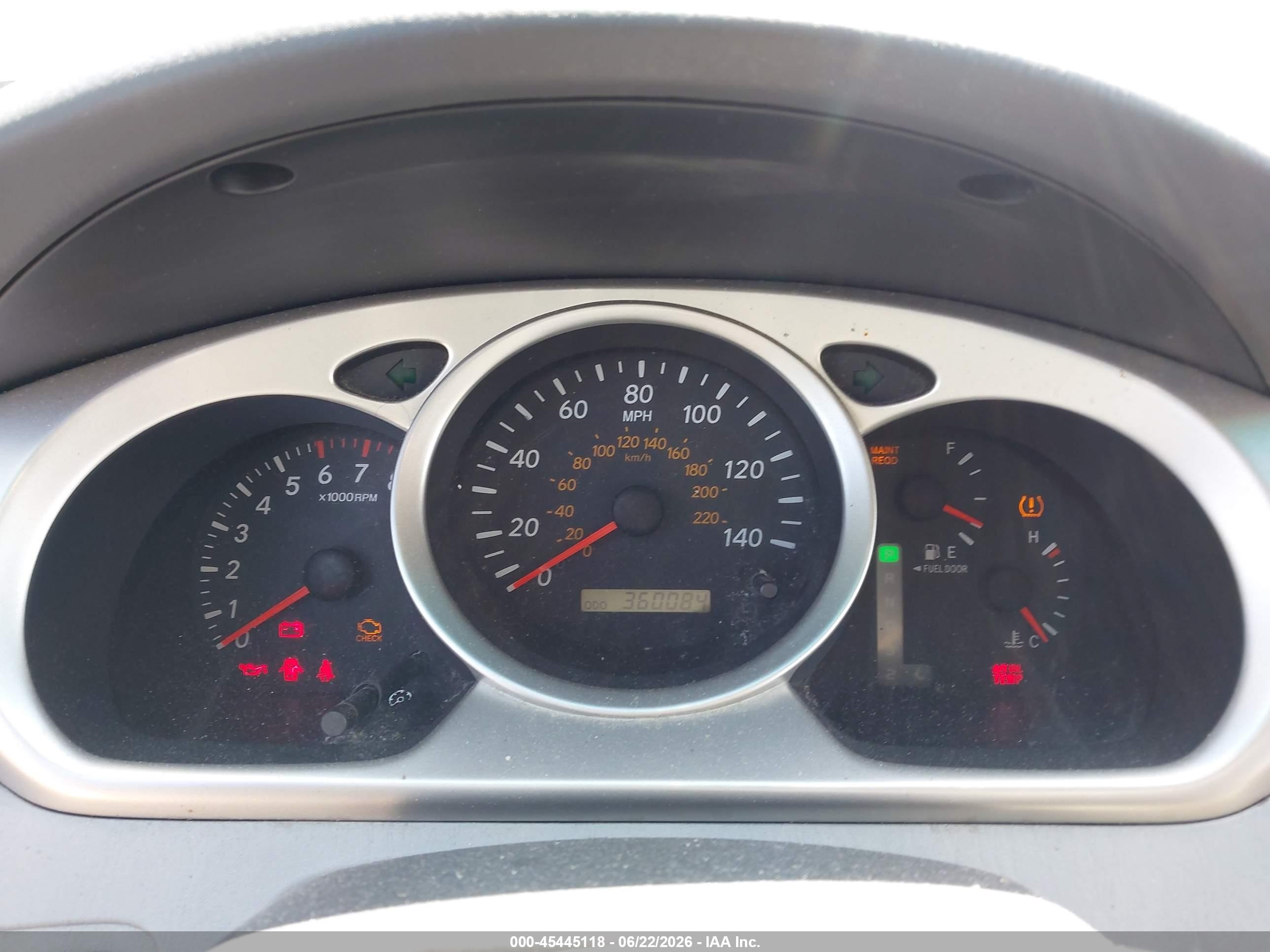 2006 Toyota Highlander Limited V6 Silver vin: JTEEP21A760160644