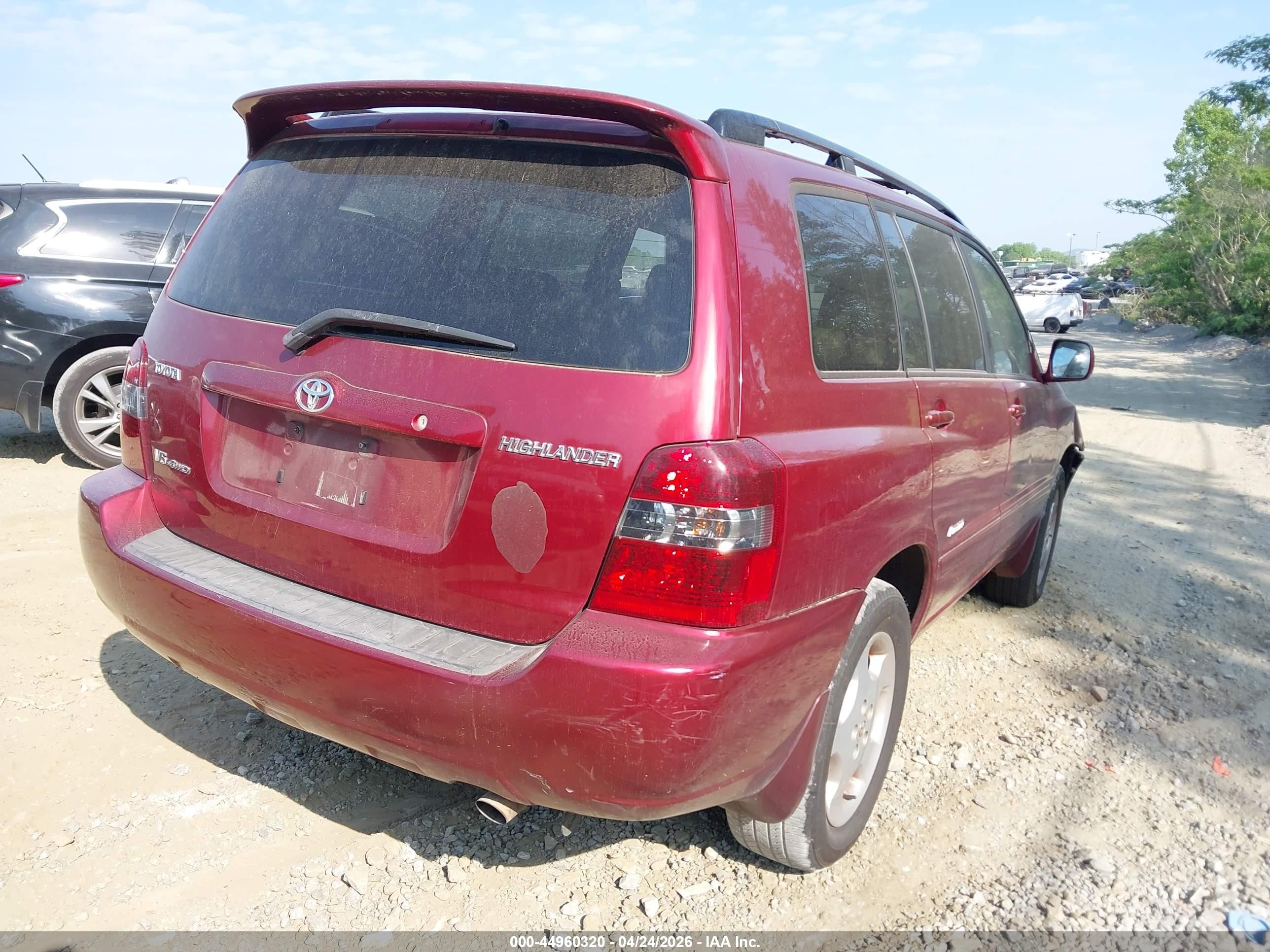 2006 Toyota Highlander Limited V6 Red vin: JTEEP21A760174527