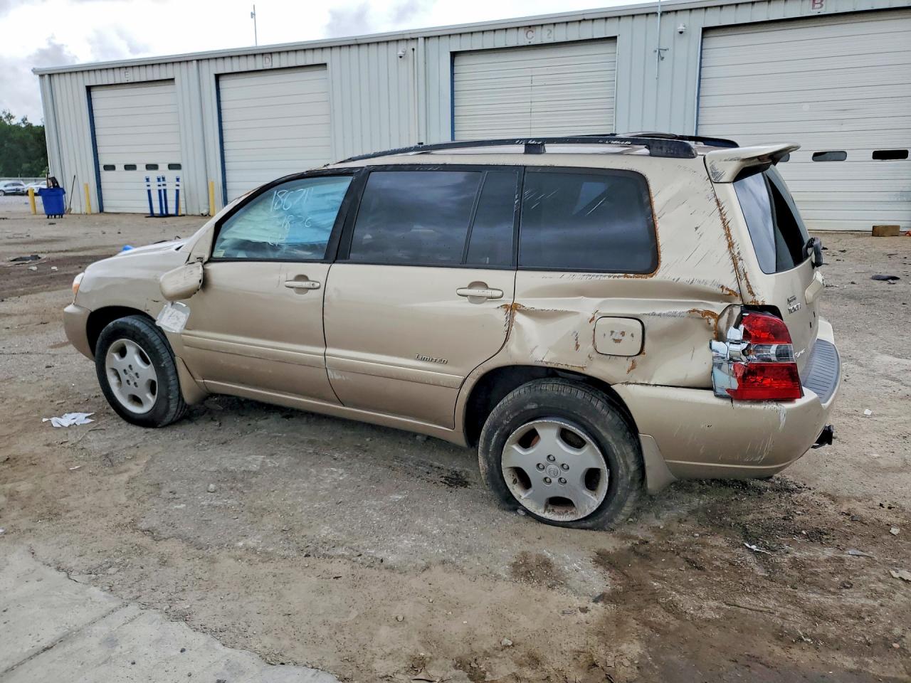 2007 Toyota Highlander Limited Beige vin: JTEEP21A770206233