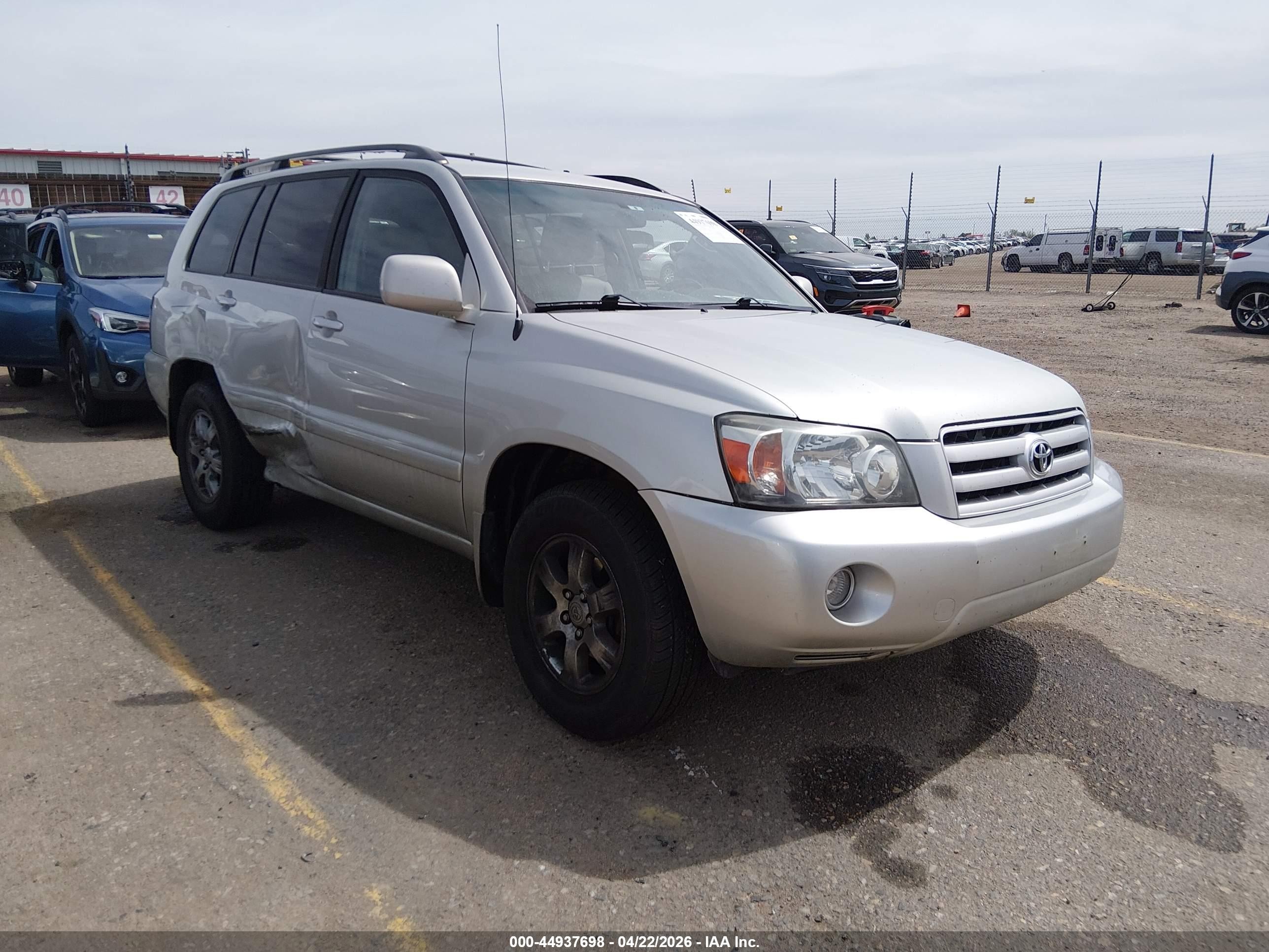 2004 Toyota Highlander V6 Silver vin: JTEEP21A840064583