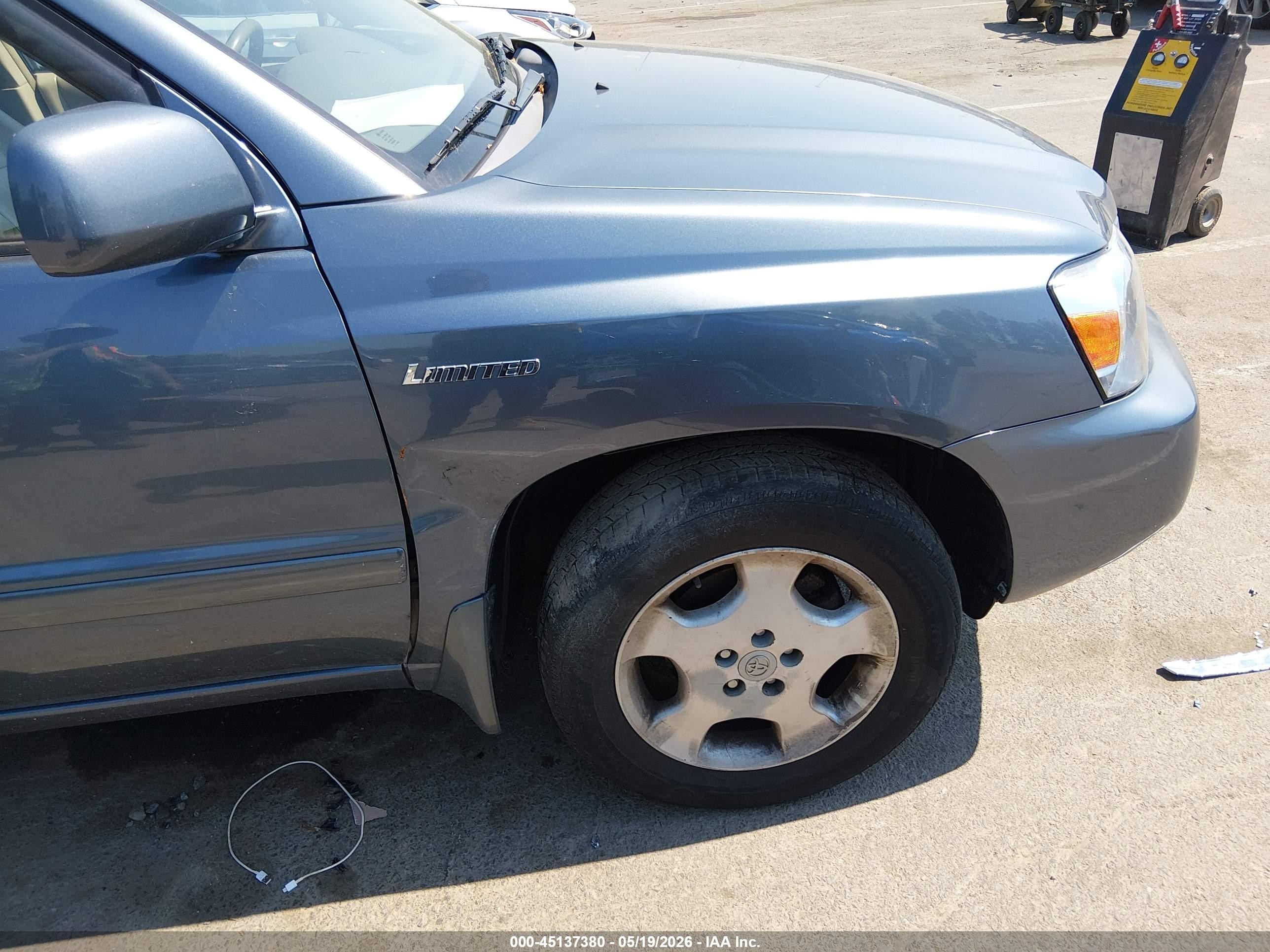 2005 Toyota Highlander Limited V6 Blue vin: JTEEP21A850077092
